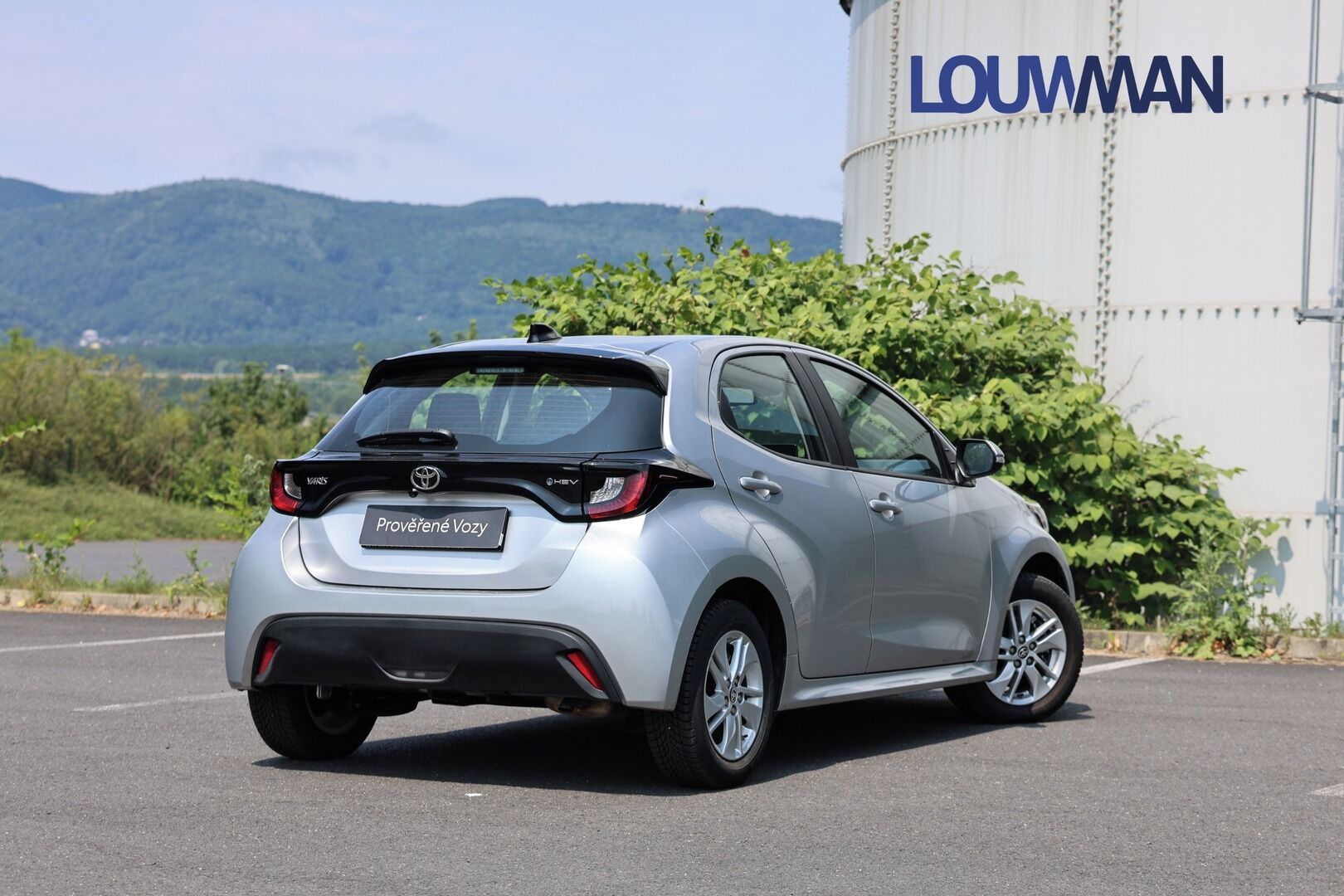 Toyota Yaris, 1.5 HEV CVT COMFORT - fotka 2