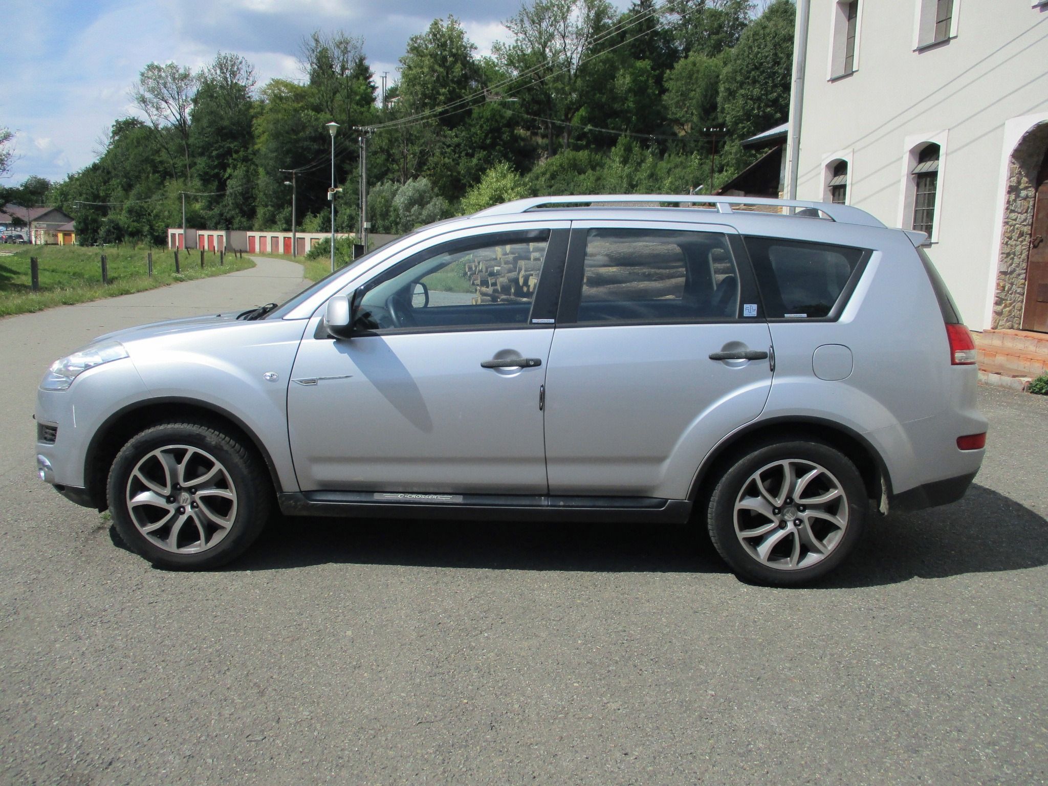 Citroën C-Crosser, 2.2 HDi - 4WD,  2. majitel - fotka 2