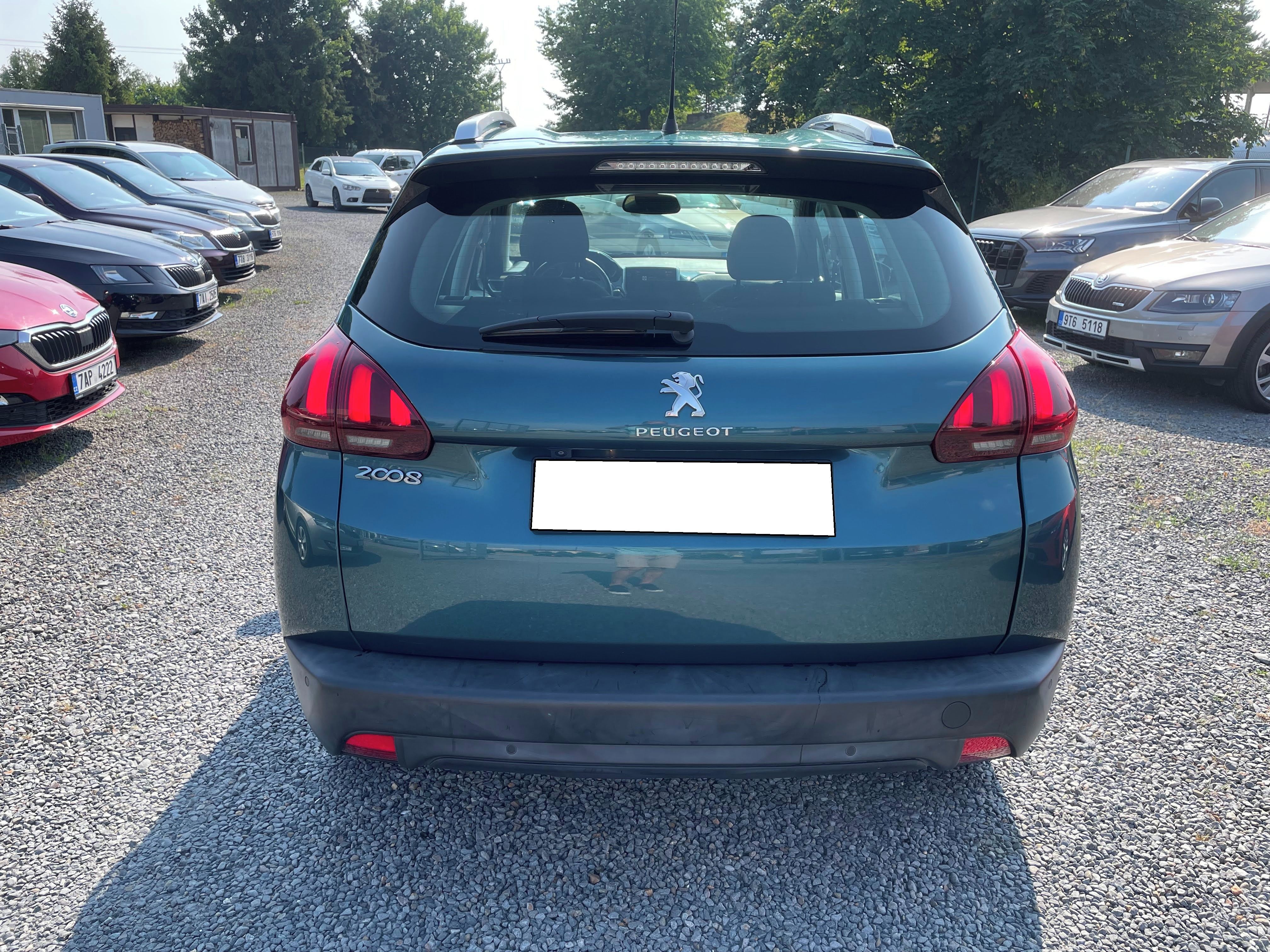 Peugeot 2008, 1.2 PureTech 96 kW /VÝHŘ/KAME - fotka 5