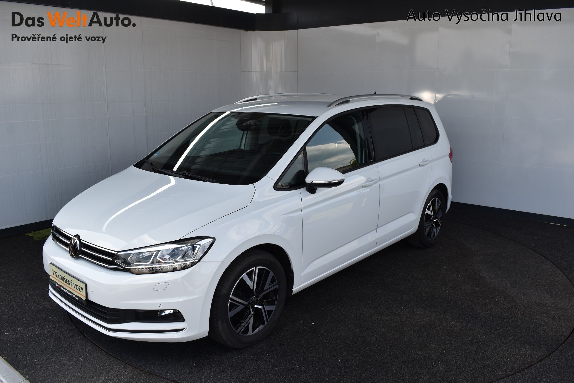 Volkswagen Touran, 2.0TDI 110kW DSG,LED,Active