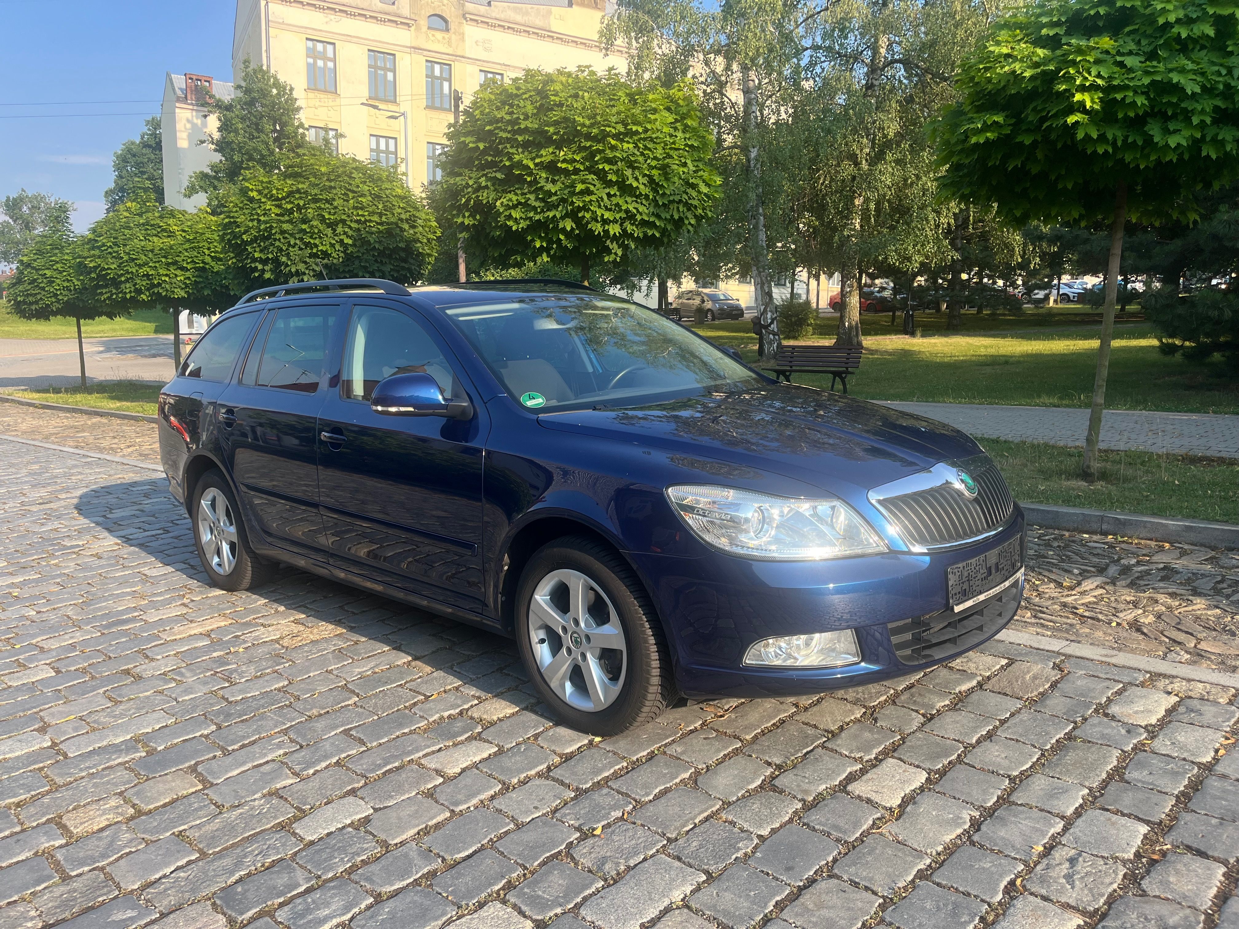 Škoda Octavia, Kombi 2.0 TDI,Závěs