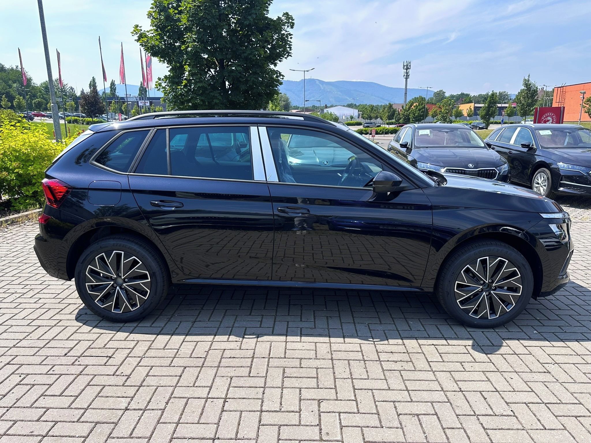 Škoda Kamiq, Dynamic 1,5 TSI 110 kW SKLADEM - fotka 6