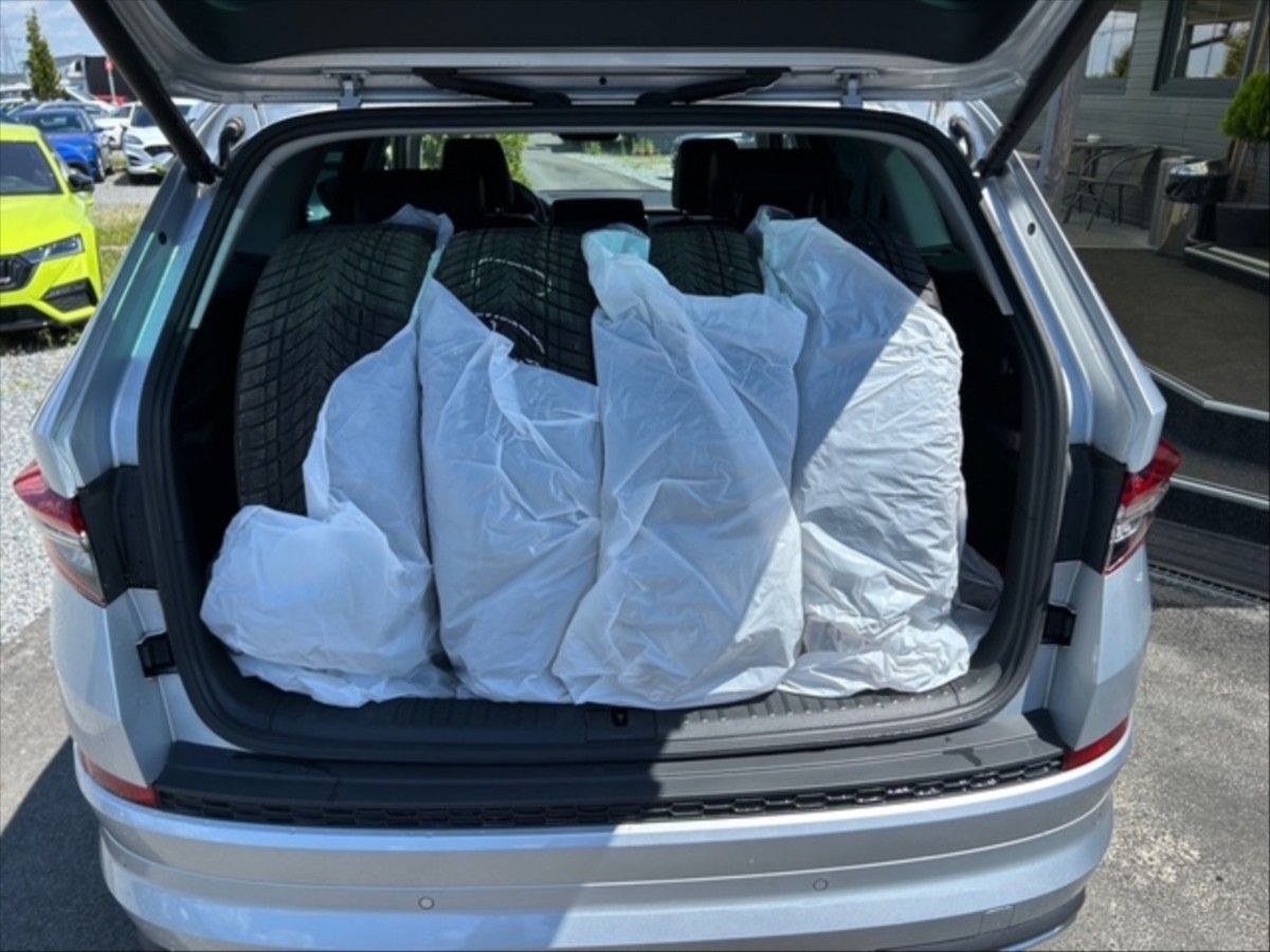 Škoda Kodiaq, 2,0 TDI 147 L&K 4x4 AT - fotka 6