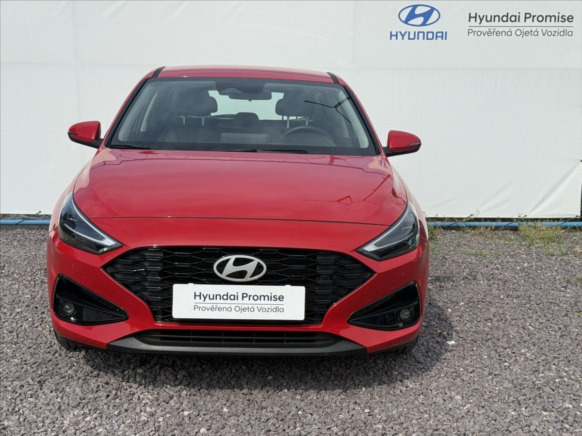 Hyundai i30, 1,5 CVVT 71kW Comfort - fotka 4