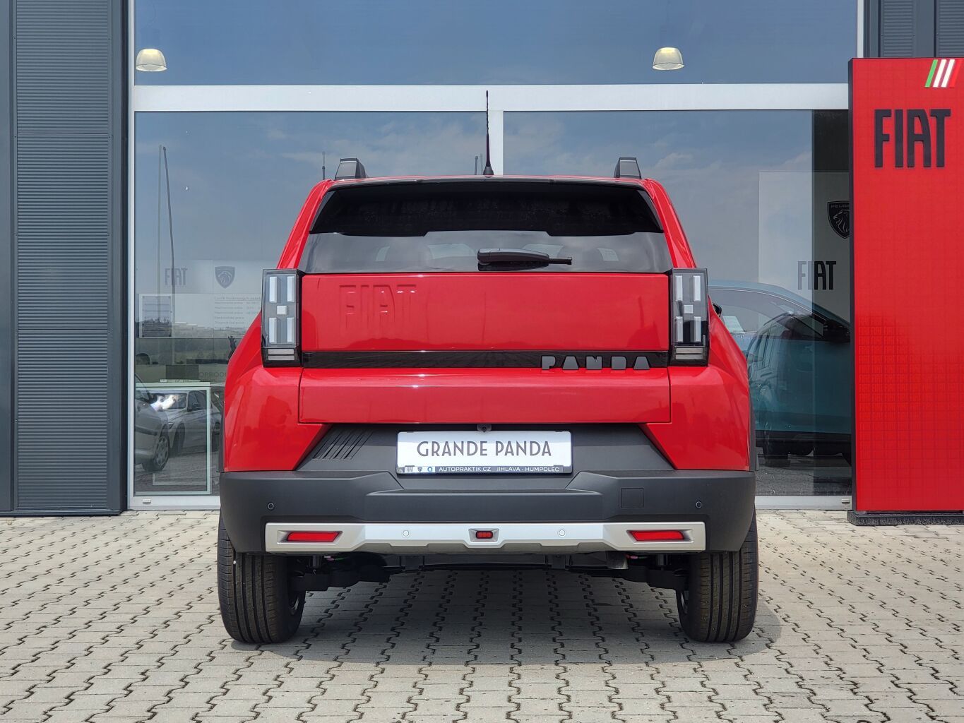 Fiat Grande Panda, La Prima 1.2 Turbo 100k MAN6 N - fotka 5