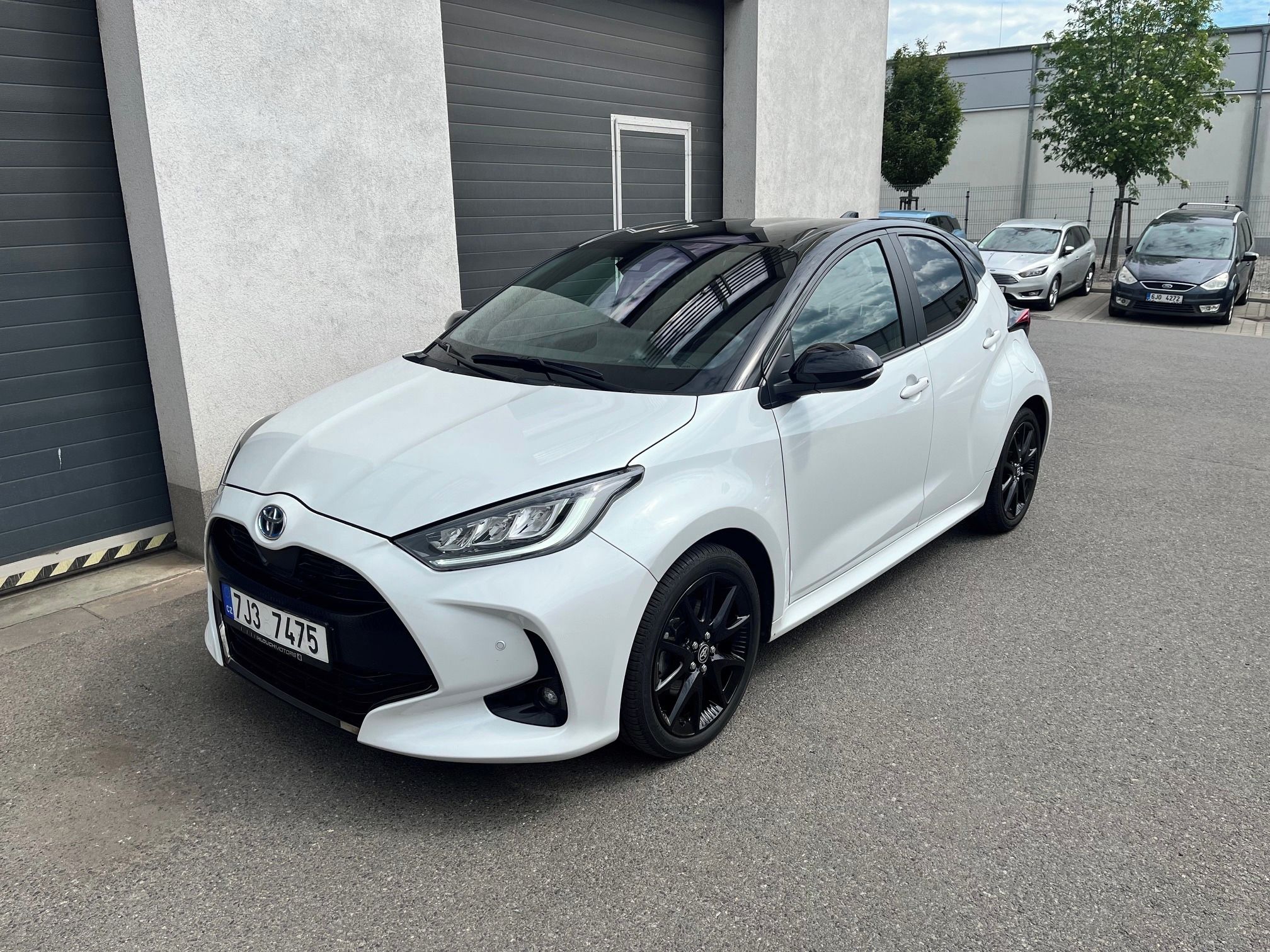 Toyota Yaris, 1.5 HEV 116k e-CVT, ČR,1. maj.