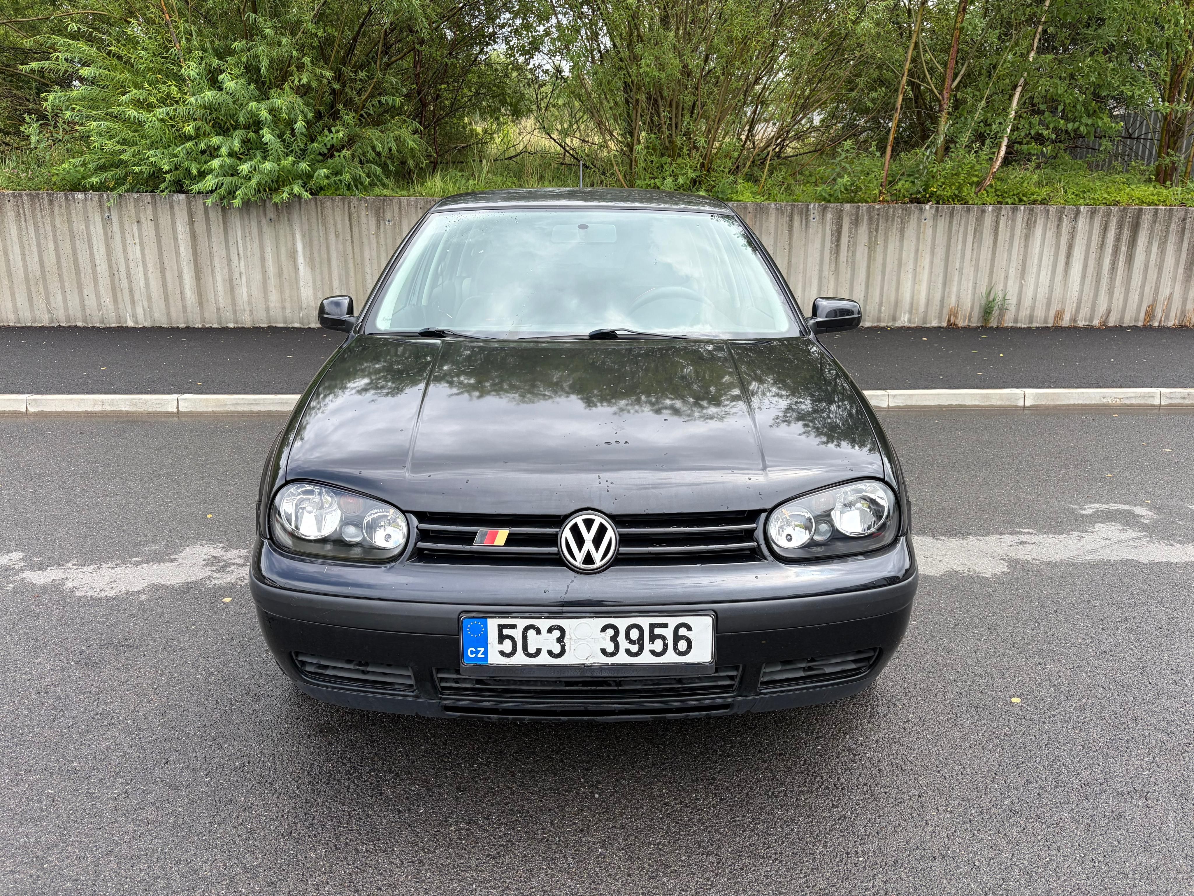 Volkswagen Golf, 1.6 - zachovalé, cuká - fotka 2