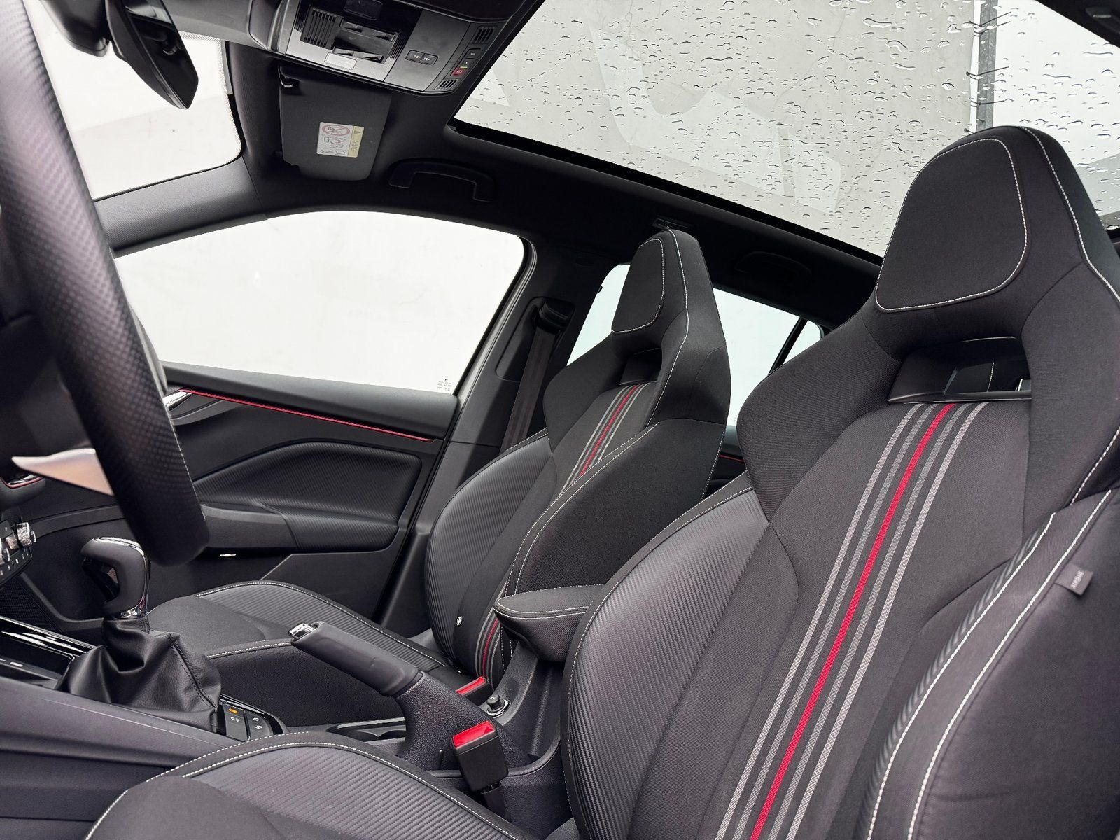 Škoda Scala, Scala 1.0 TSI 81kW Monte Carlo - fotka 6