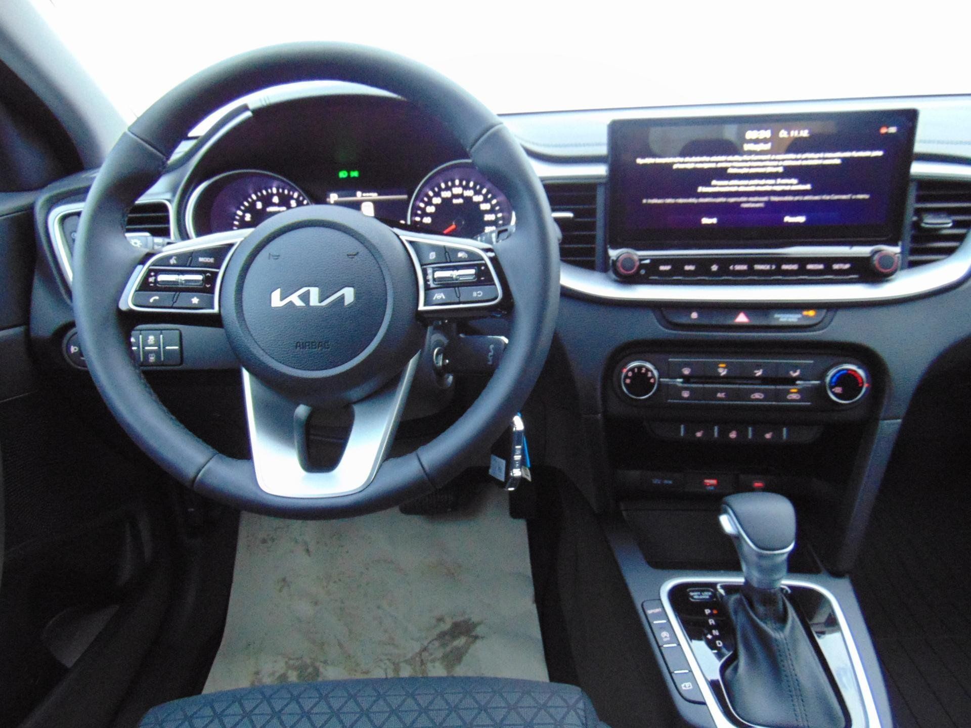 Kia Cee´d, Ceed SPIN 1,5T-GDi/103kw 7°DCT - fotka 5