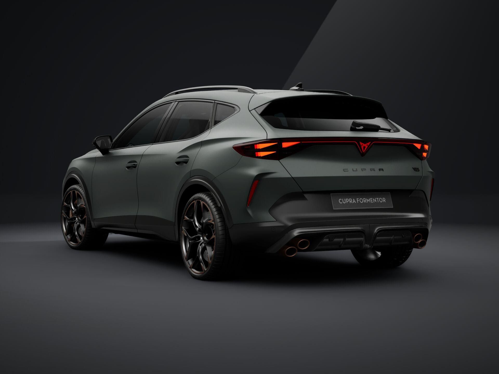 Cupra Formentor, VZ5 2.5 TSI 390k DSG - fotka 4