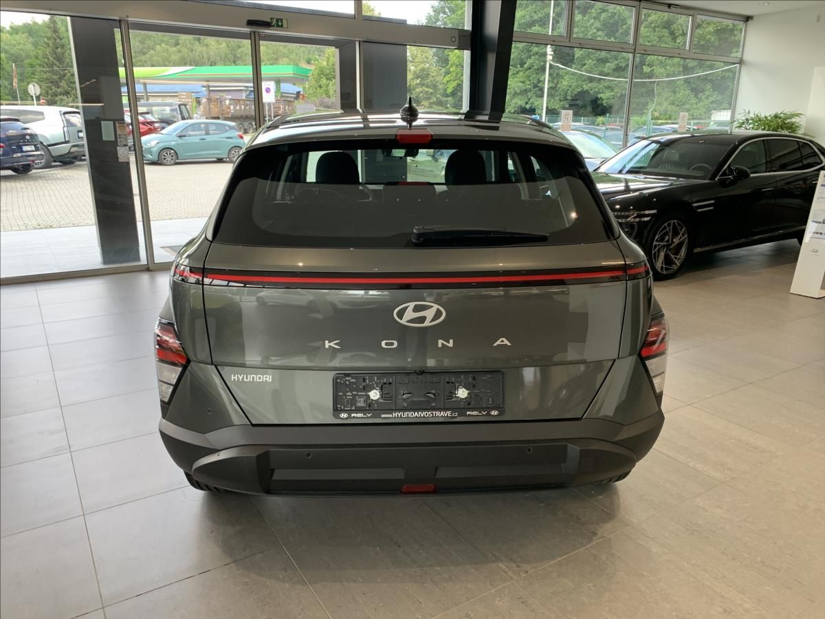 Hyundai Kona, 1,0 TGDI 84kW 4x2 MT Comfort - fotka 6