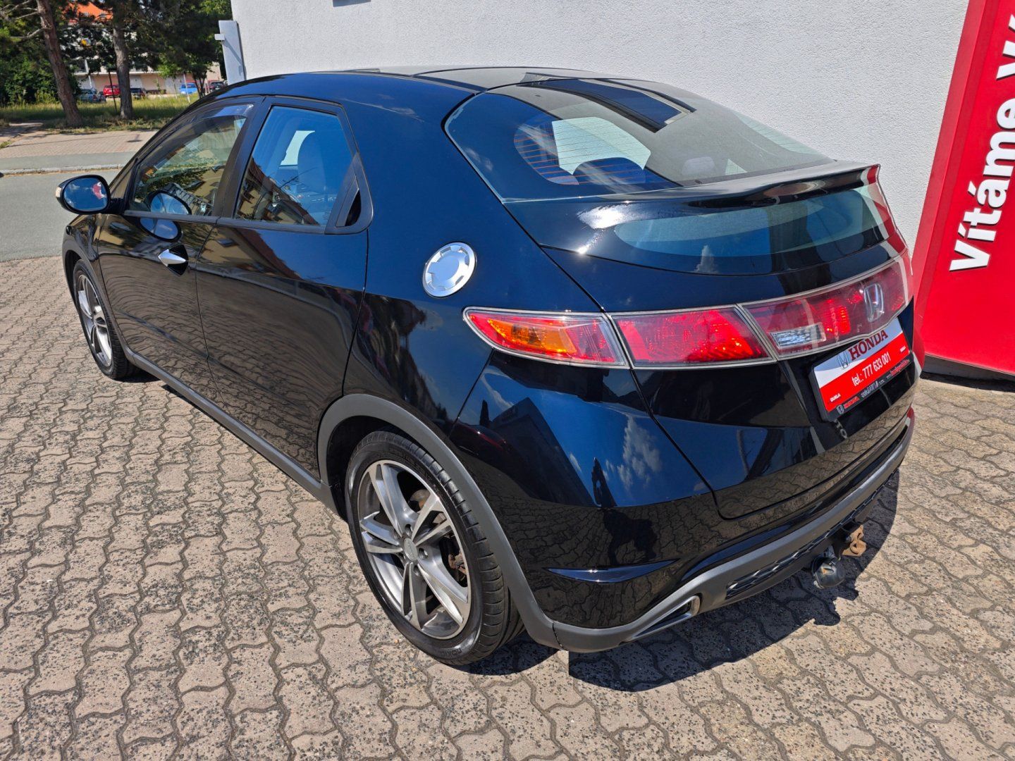 Honda Civic, 1.8 i-VTEC Executive Panorama - fotka 4