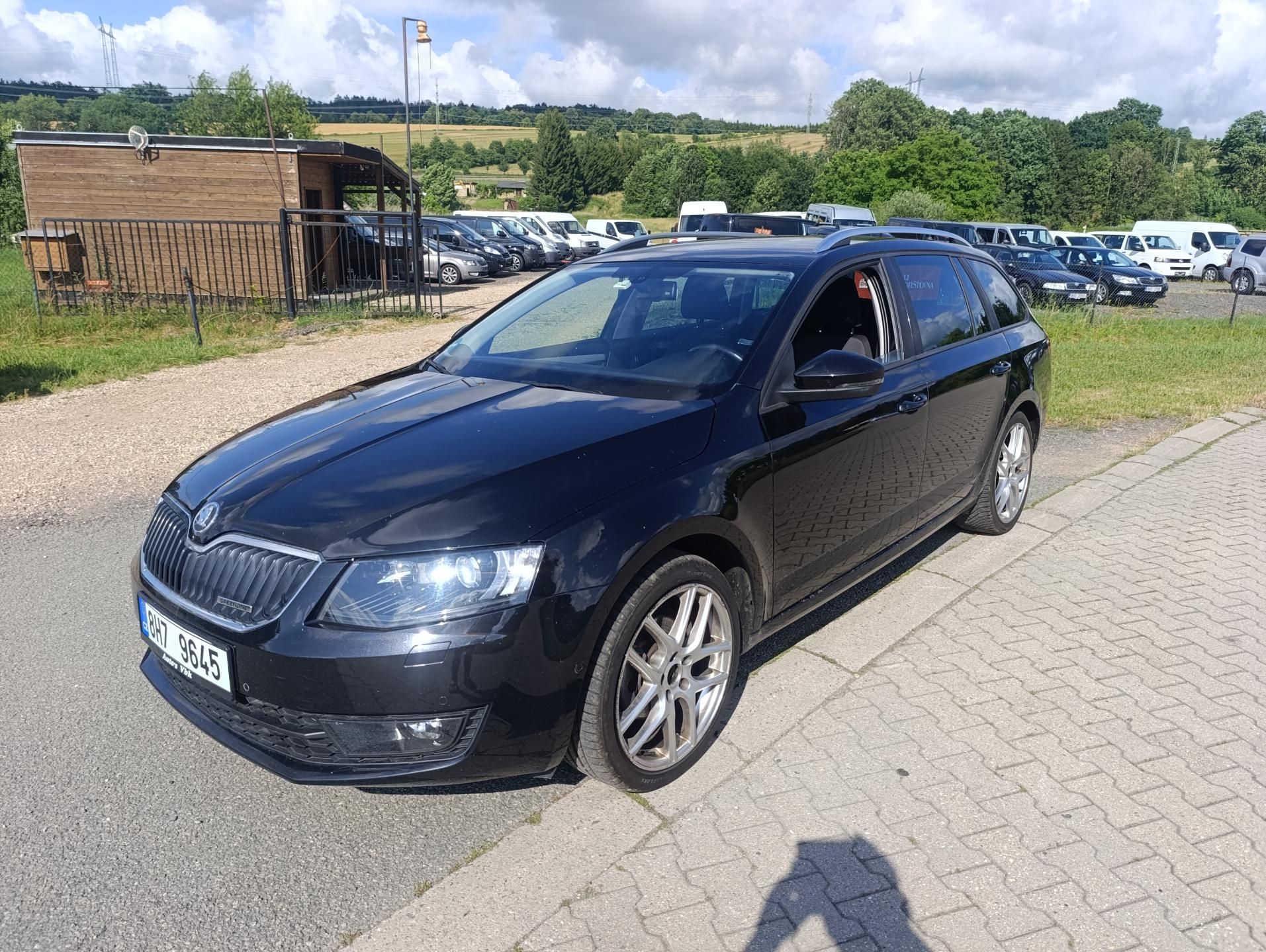 Škoda Octavia, 1.6 TDi Green Line 81kw - fotka 6