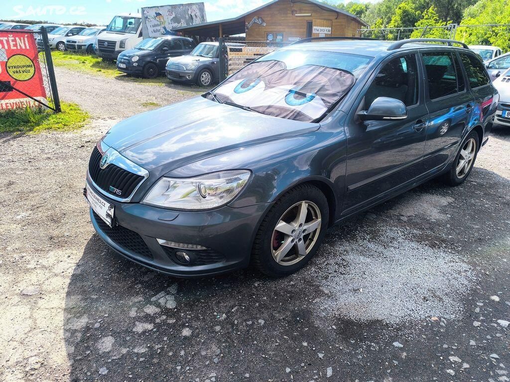 Škoda Octavia, RS125KW,KRÁSNÁ,SERVISKA,185TKM - fotka 2
