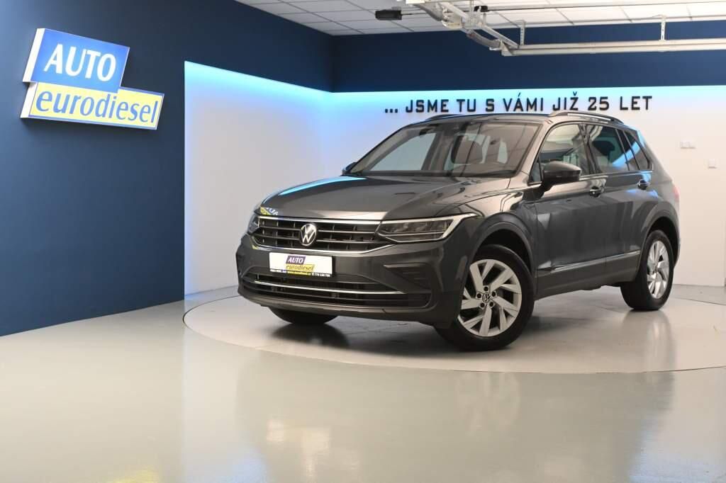 Volkswagen Tiguan, 2.0 4MOTION LED DSG Life ACC T - fotka 2