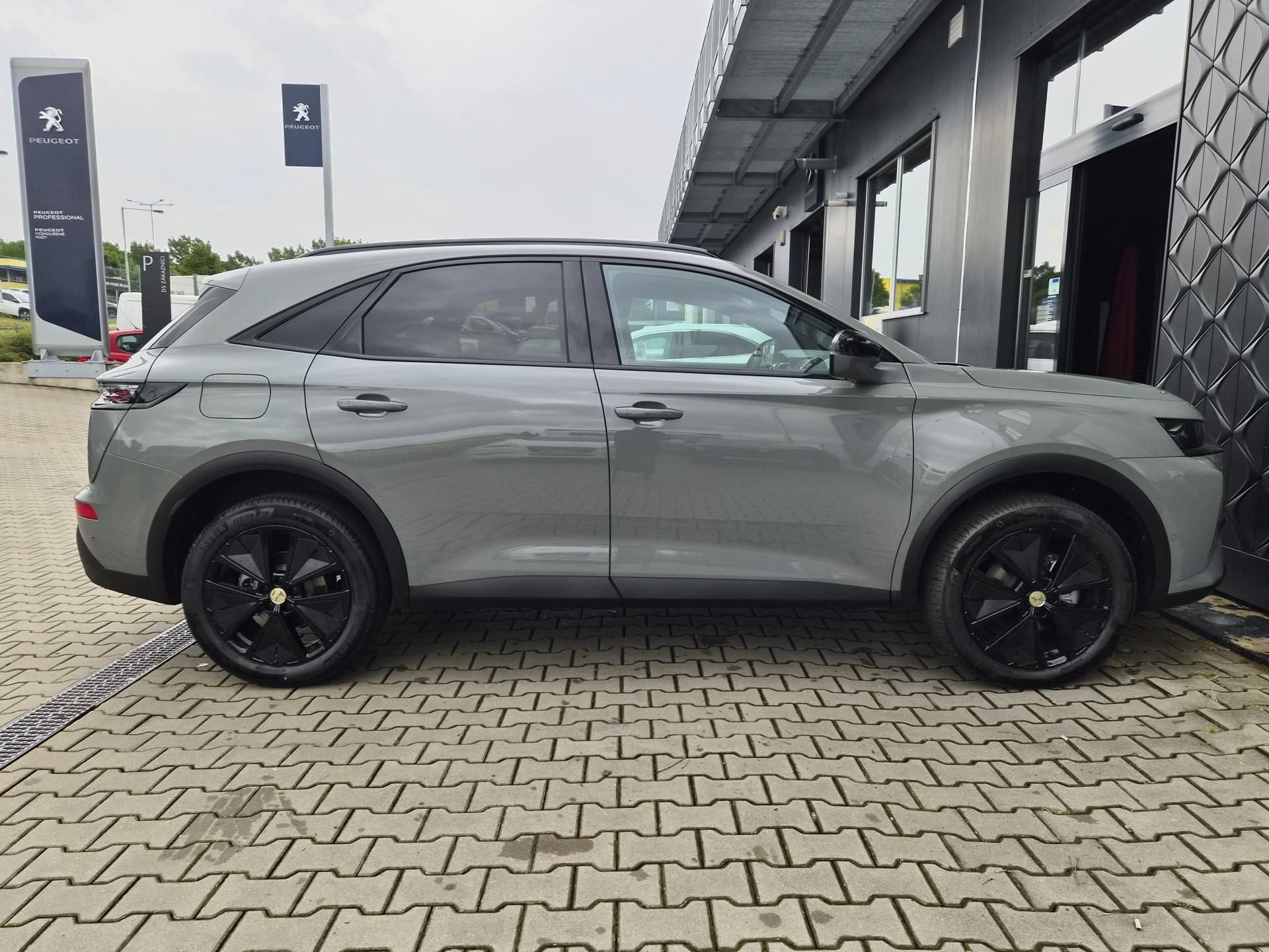 DS 7, PERFORMANCE LINE 1.5 BlueHDi - fotka 2