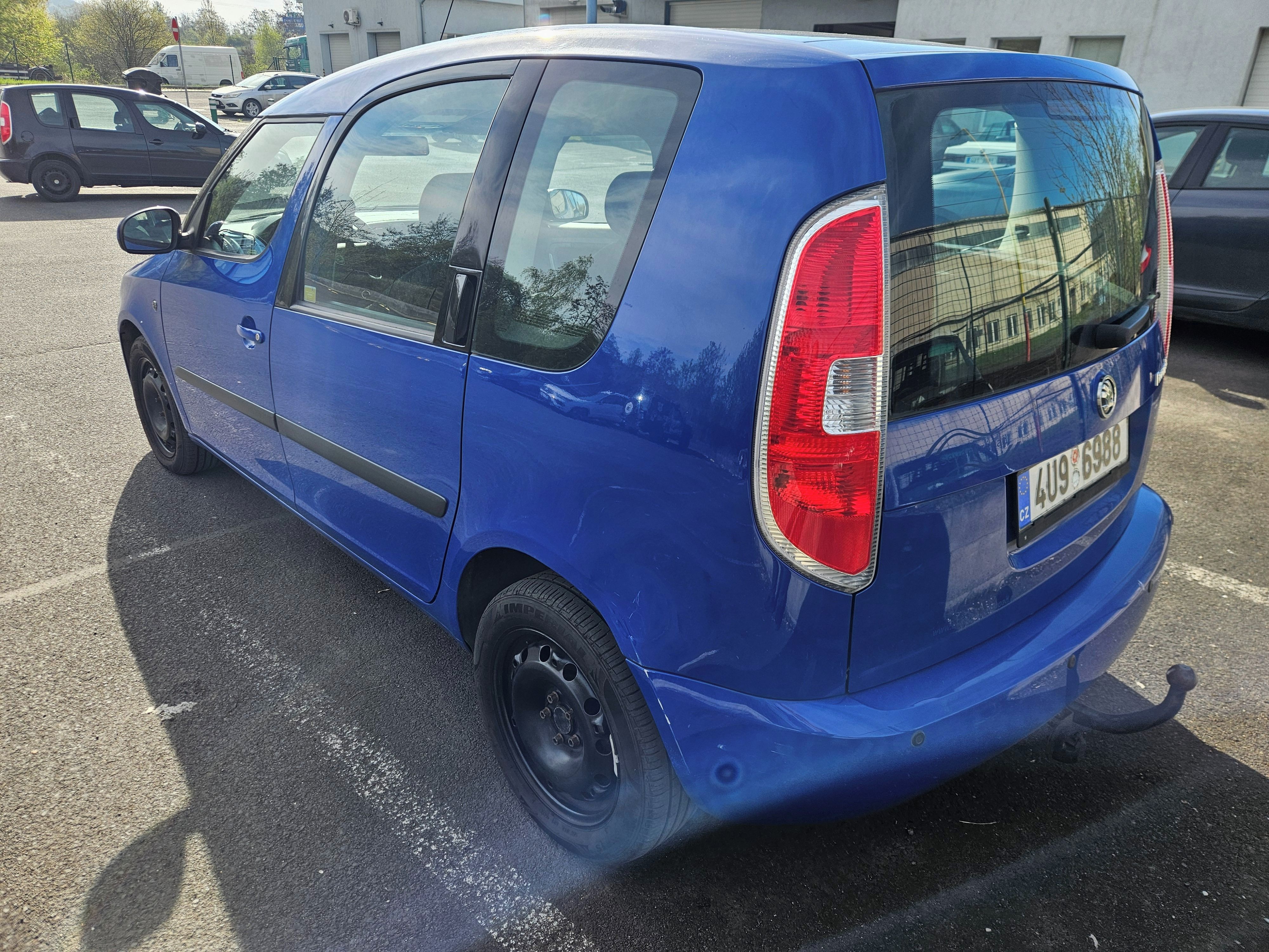 Škoda Roomster, Škoda Roomster 1.6 MPI 77 kW | - fotka 5