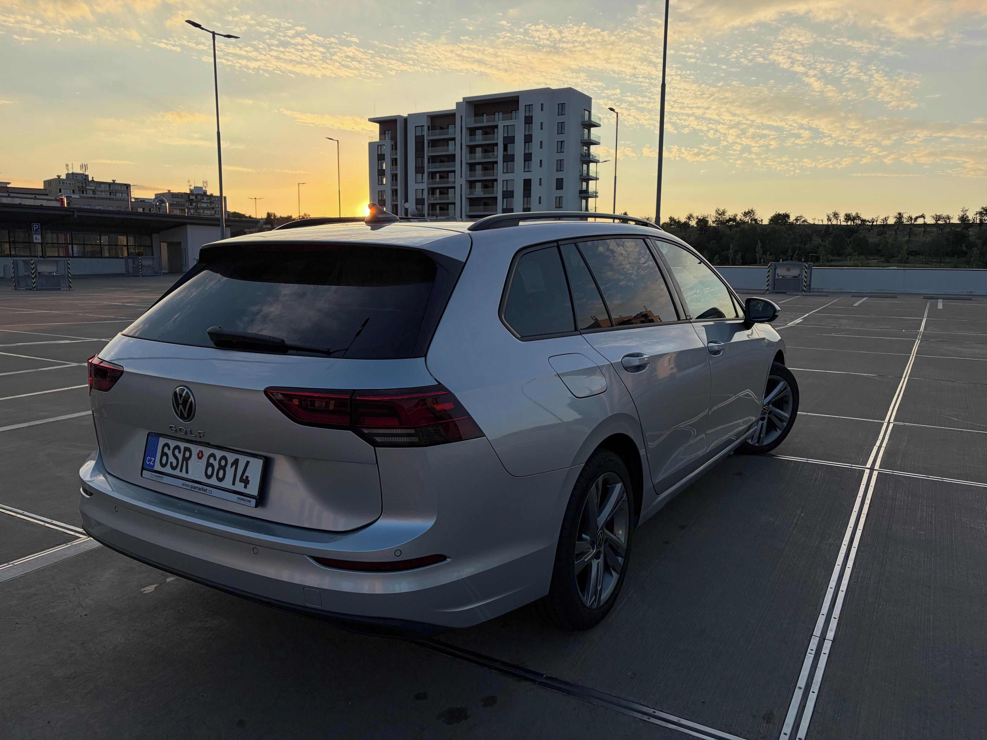 Volkswagen Golf, 2.0TDI, DSG, pravidelný servis - fotka 5