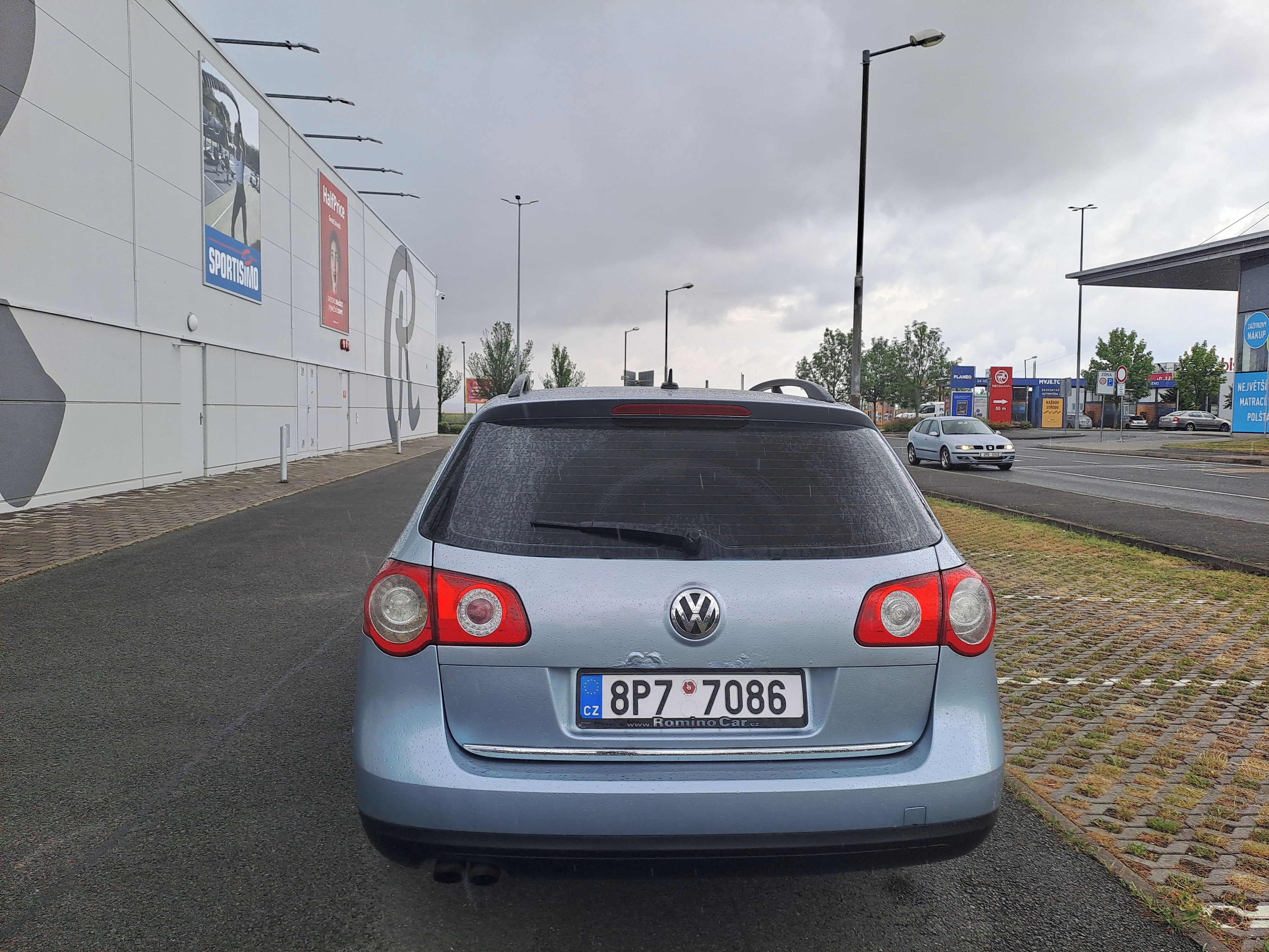 Volkswagen Passat, 2.0TDI 103KW, SLUŠNÝ STAV - fotka 6