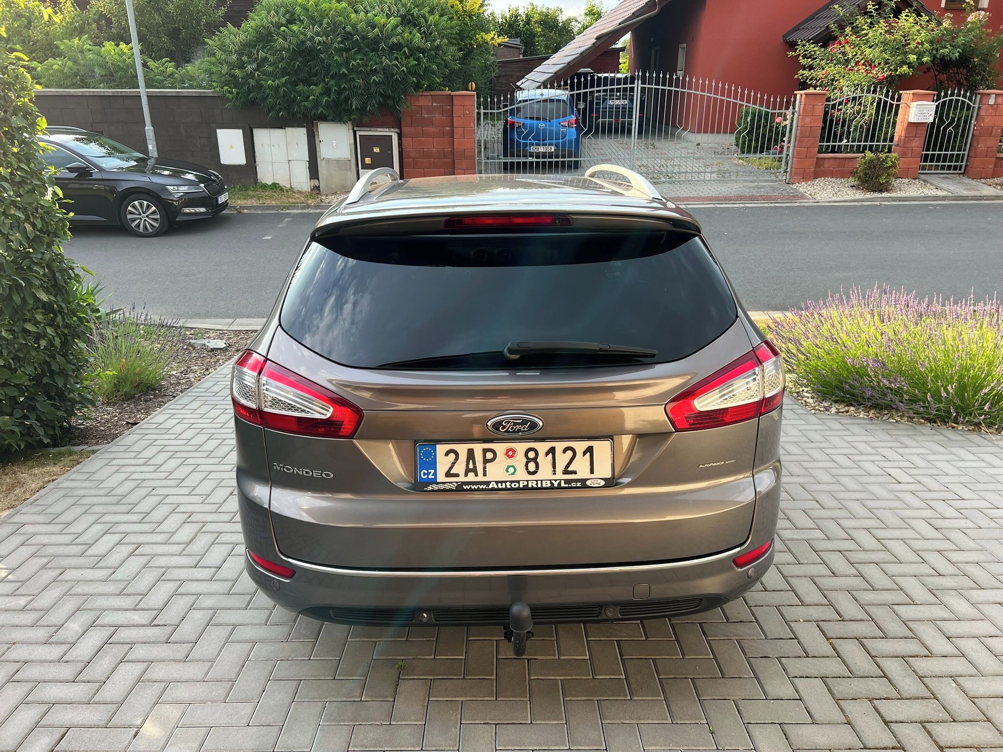 Ford Mondeo, Ford Mondeo Kombi 2.0 TDCi 120 - fotka 6