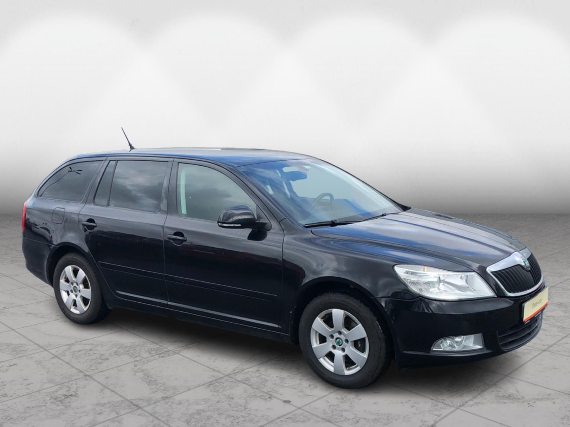 Škoda Octavia, Combi 1.6 TDi Elegance - fotka 6