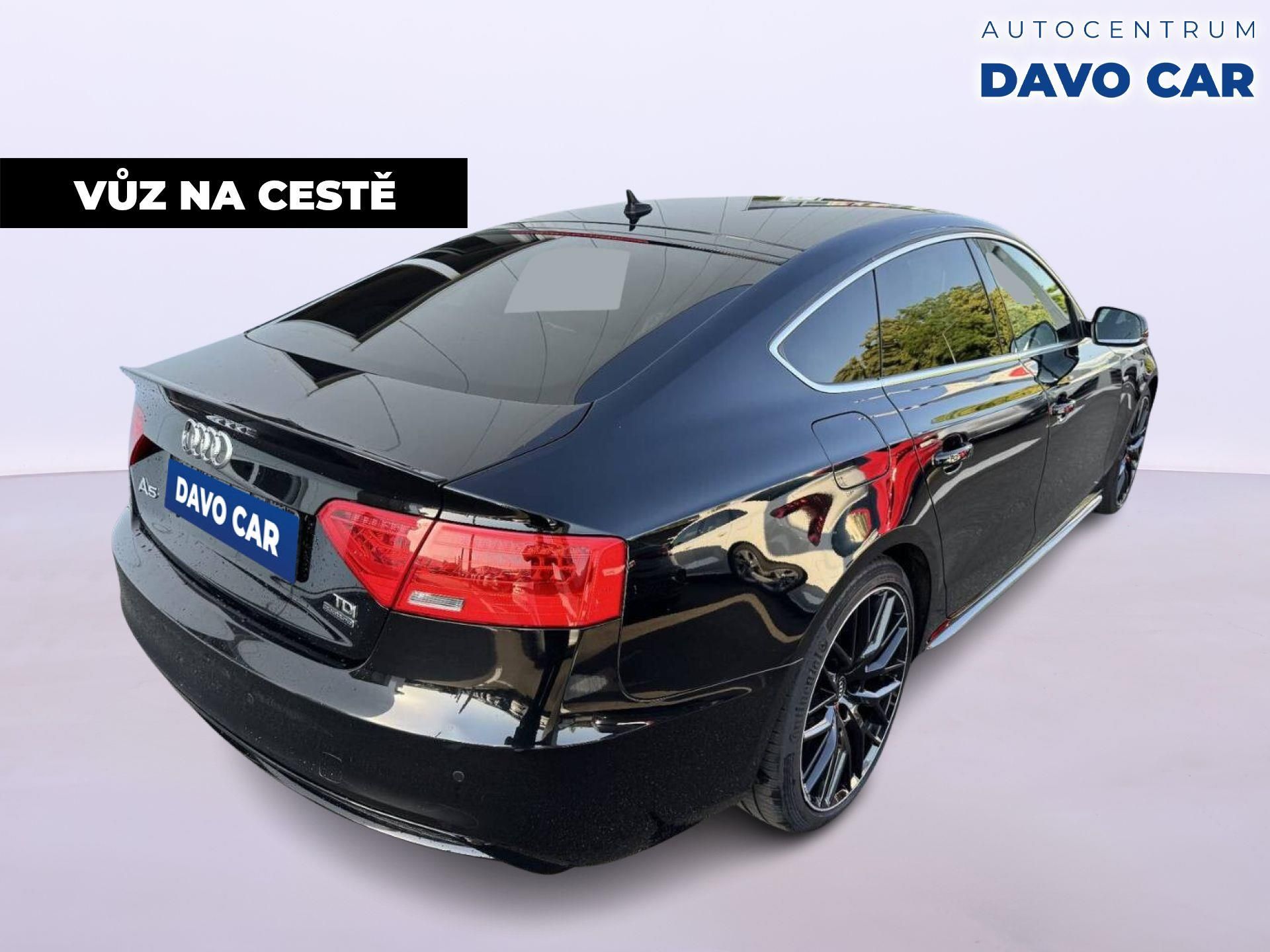 Audi A5, 3,0 TDI Quattro S-Line 1.Maj. - fotka 4