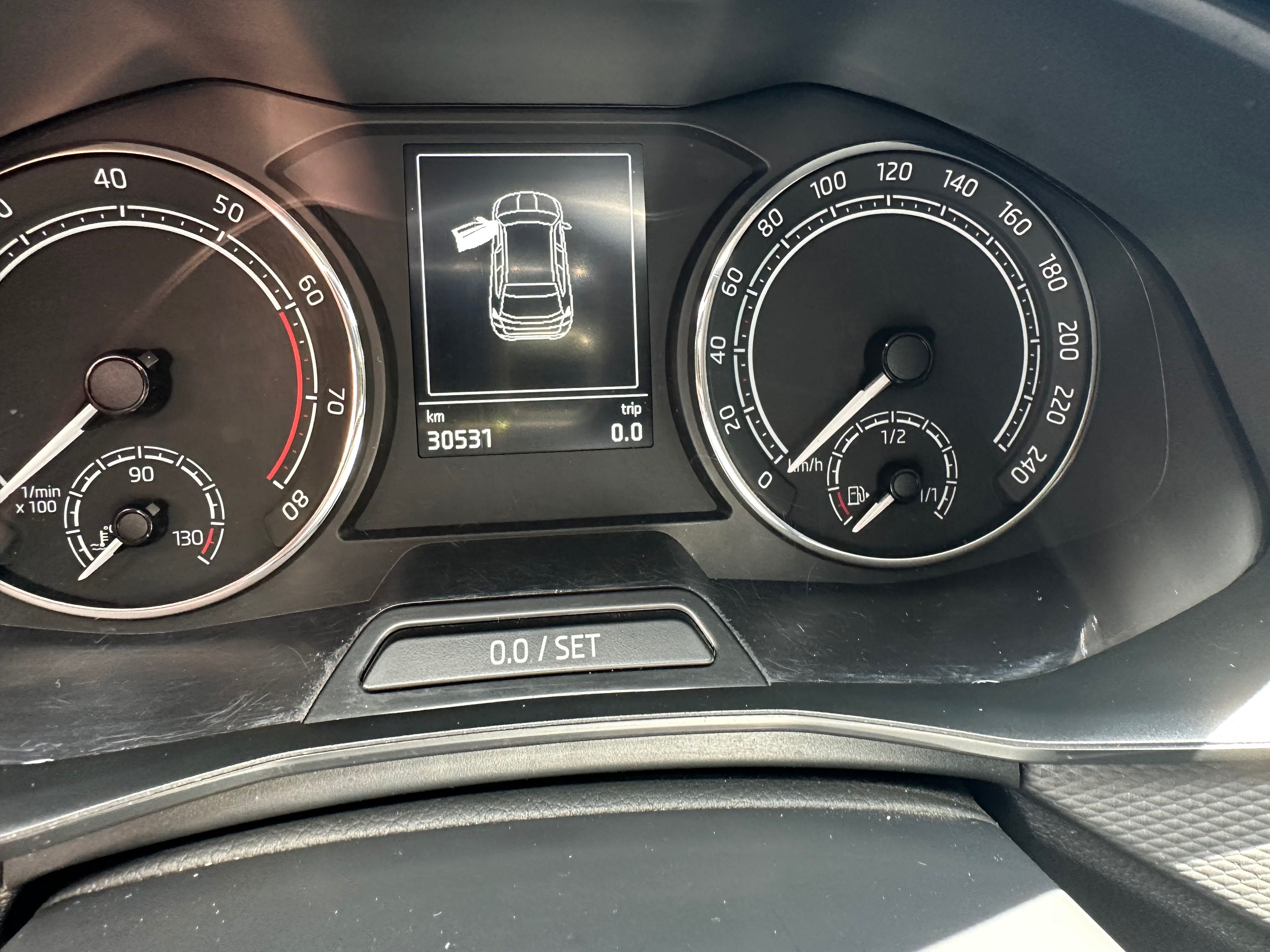 Škoda Kamiq, Škoda Kamiq 1.0 tsi 81kw - fotka 4