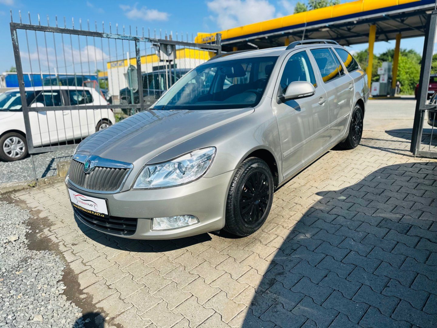 Škoda Octavia, 1.9TDi GARANCE KM - fotka 2