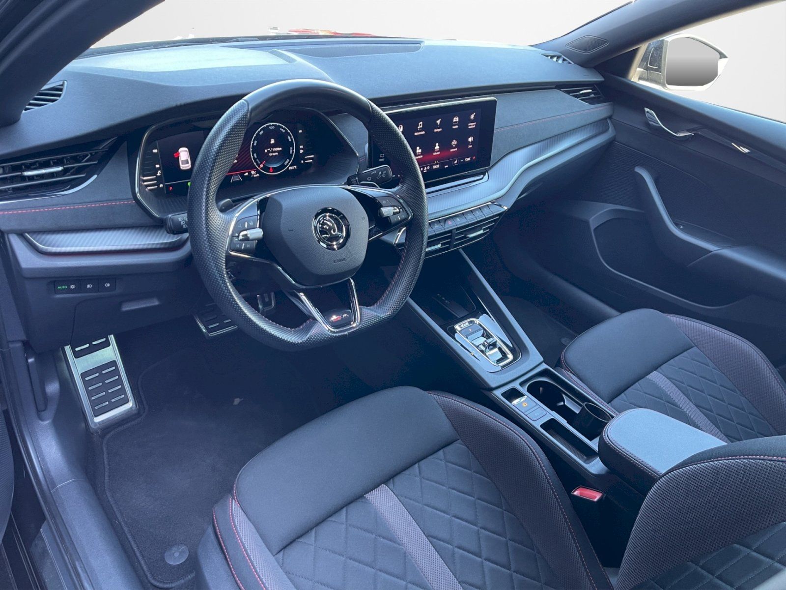 Škoda Octavia, 2.0 TDI 147kW DSG 4x4 RS - fotka 5