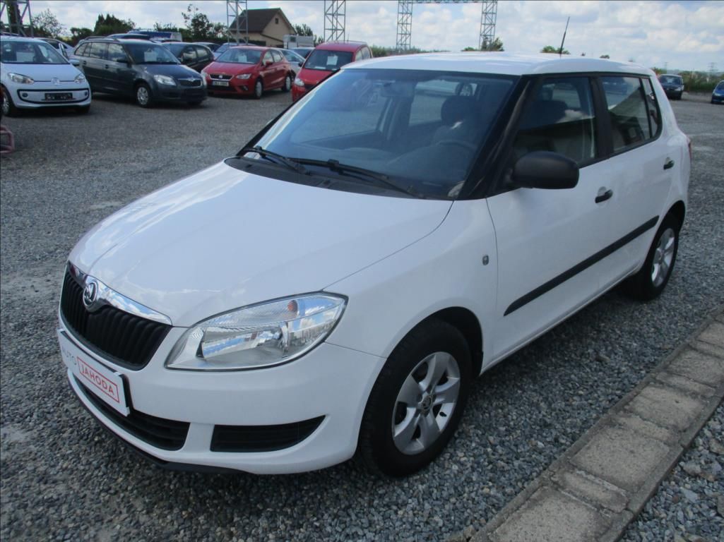 Škoda Fabia, 1,2 TSi, klimatizace,serviska, - fotka 3