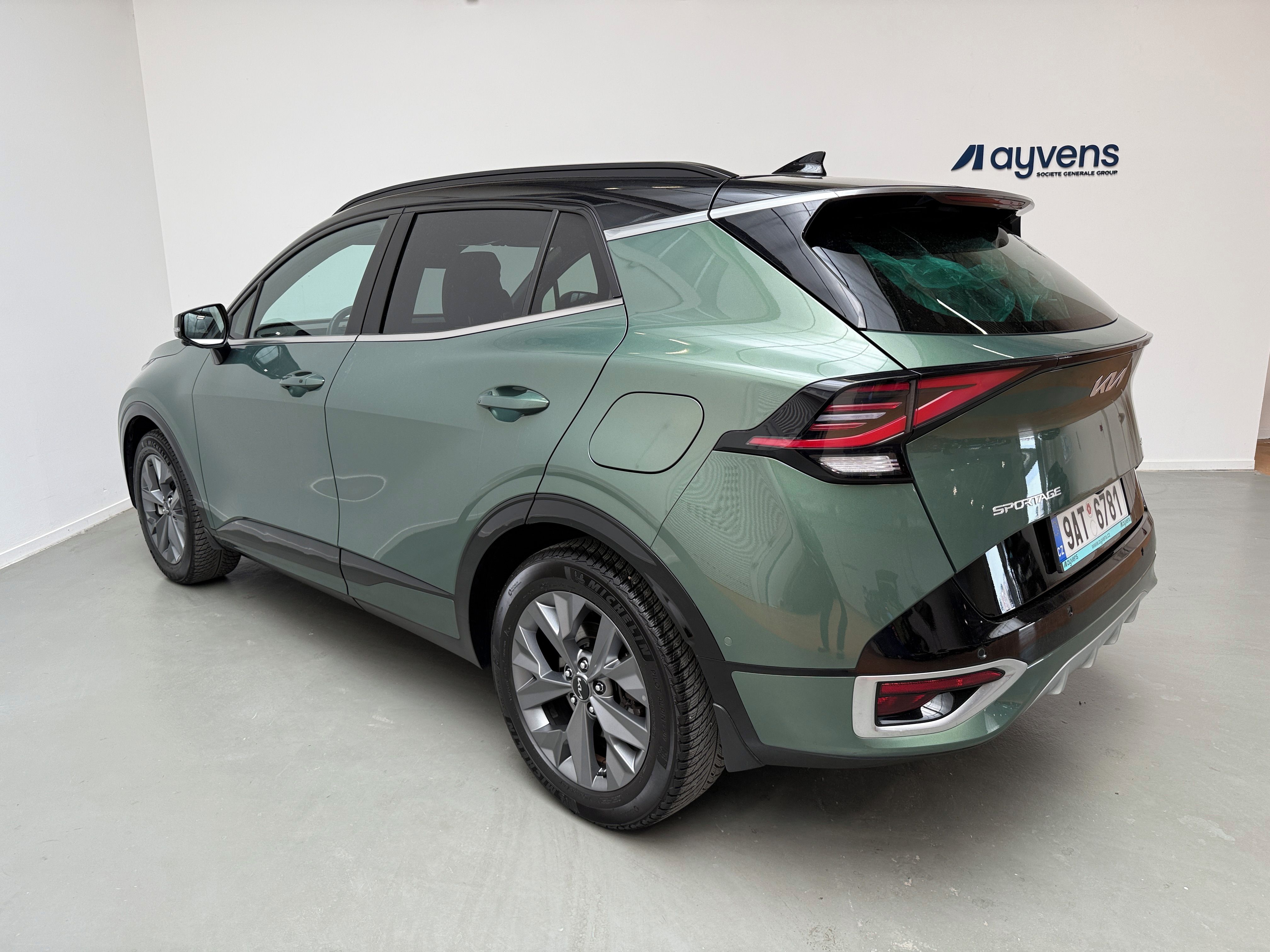 Kia Sportage, 1.6 T-GDi HEV 169kW 4x4 GT Lin - fotka 3