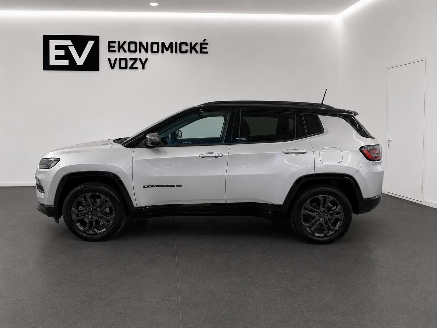 Jeep Compass, 1.3 T4 PHEV 190CV 80 ANNIVERS. - fotka 5