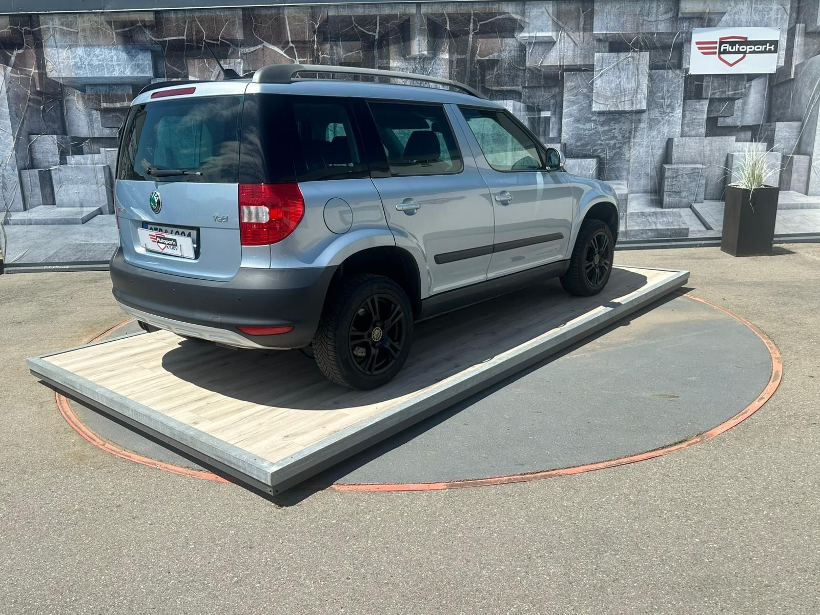 Škoda Yeti, 2.0TDi, 125KW, 4x4, SERVIS - fotka 6