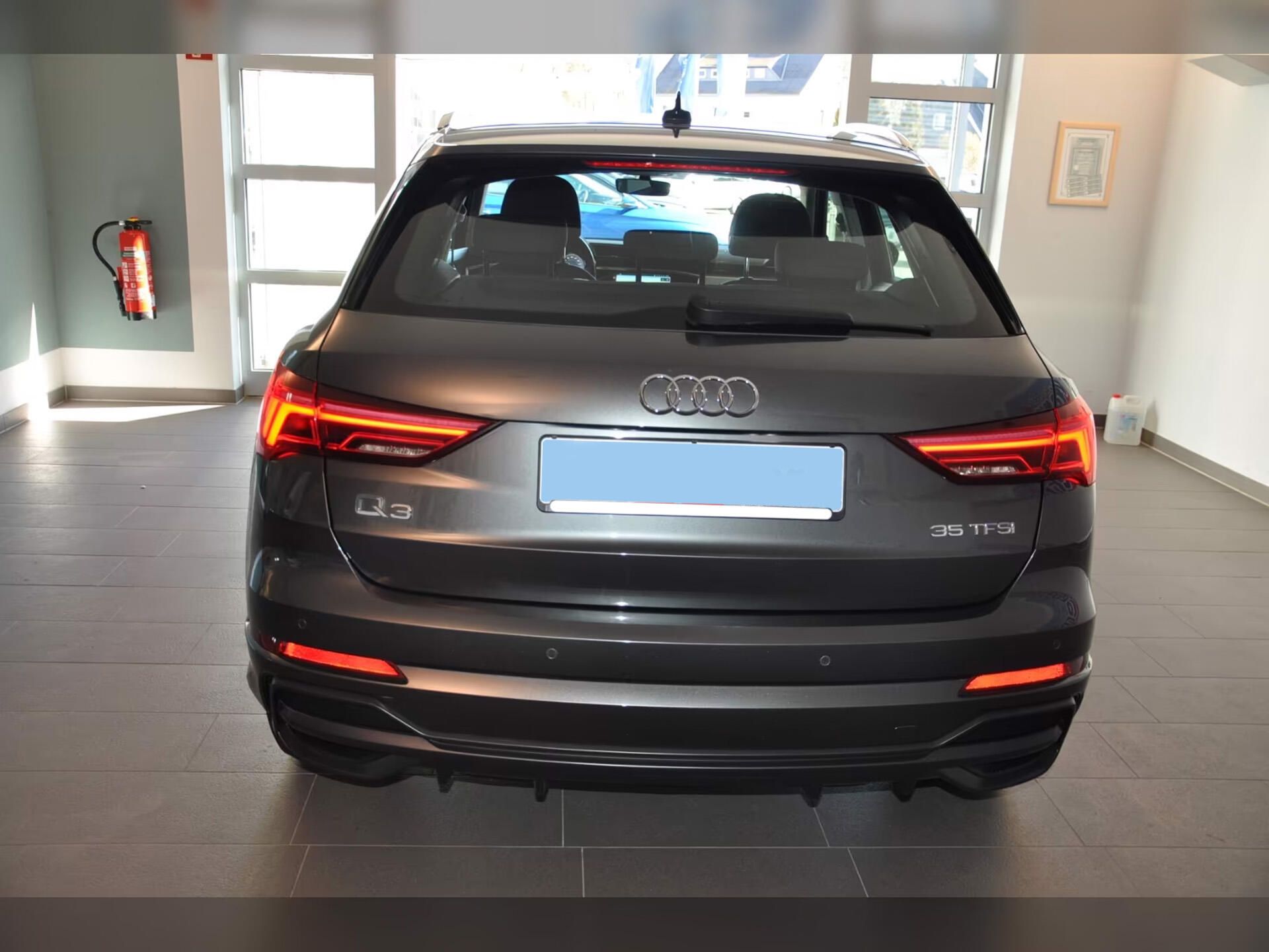 Audi Q3, 35TFSI S-Line Ad.Temp LED AC - fotka 5