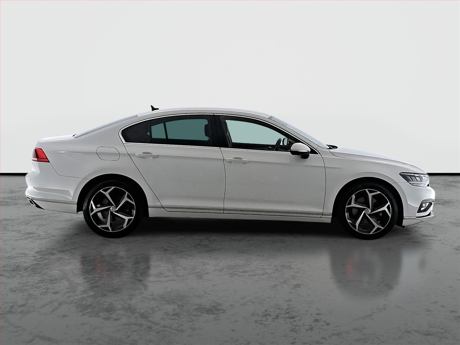 Volkswagen Passat, 1.5 TSI, Automat, Kůže, Navi - fotka 6