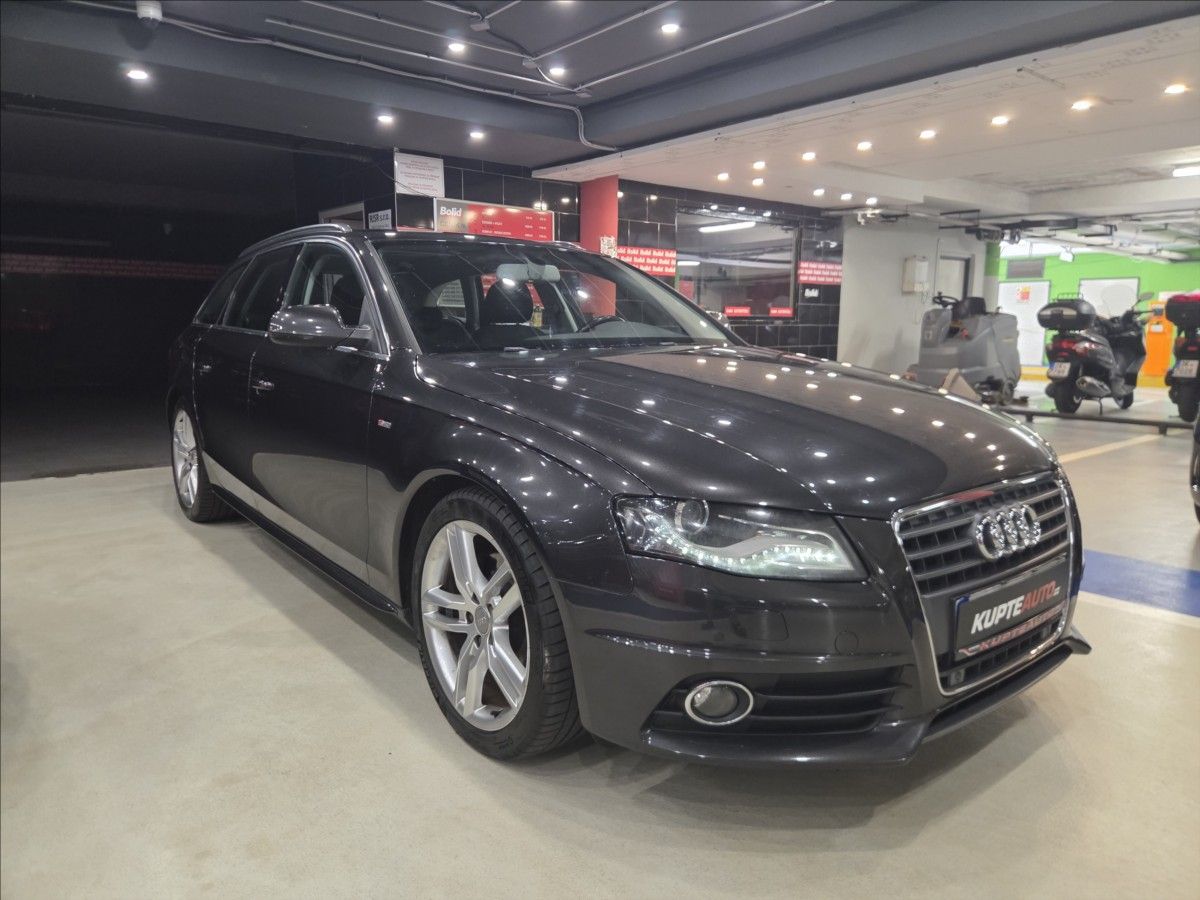 Audi A4, 2,0 TDi + Zimní AluKola  S-Lin - fotka 2