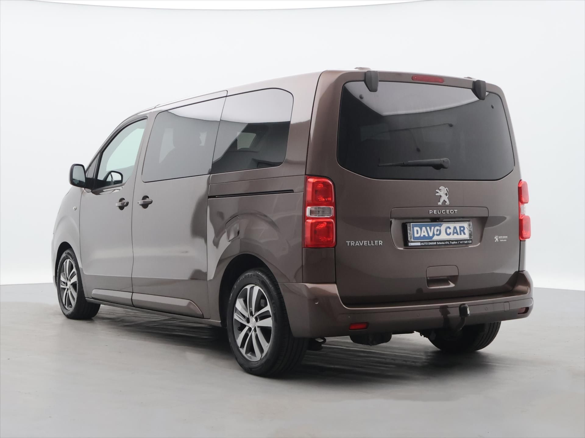 Peugeot Traveller, 2,0 BlueHDi 110kW Aut.klima CZ - fotka 5