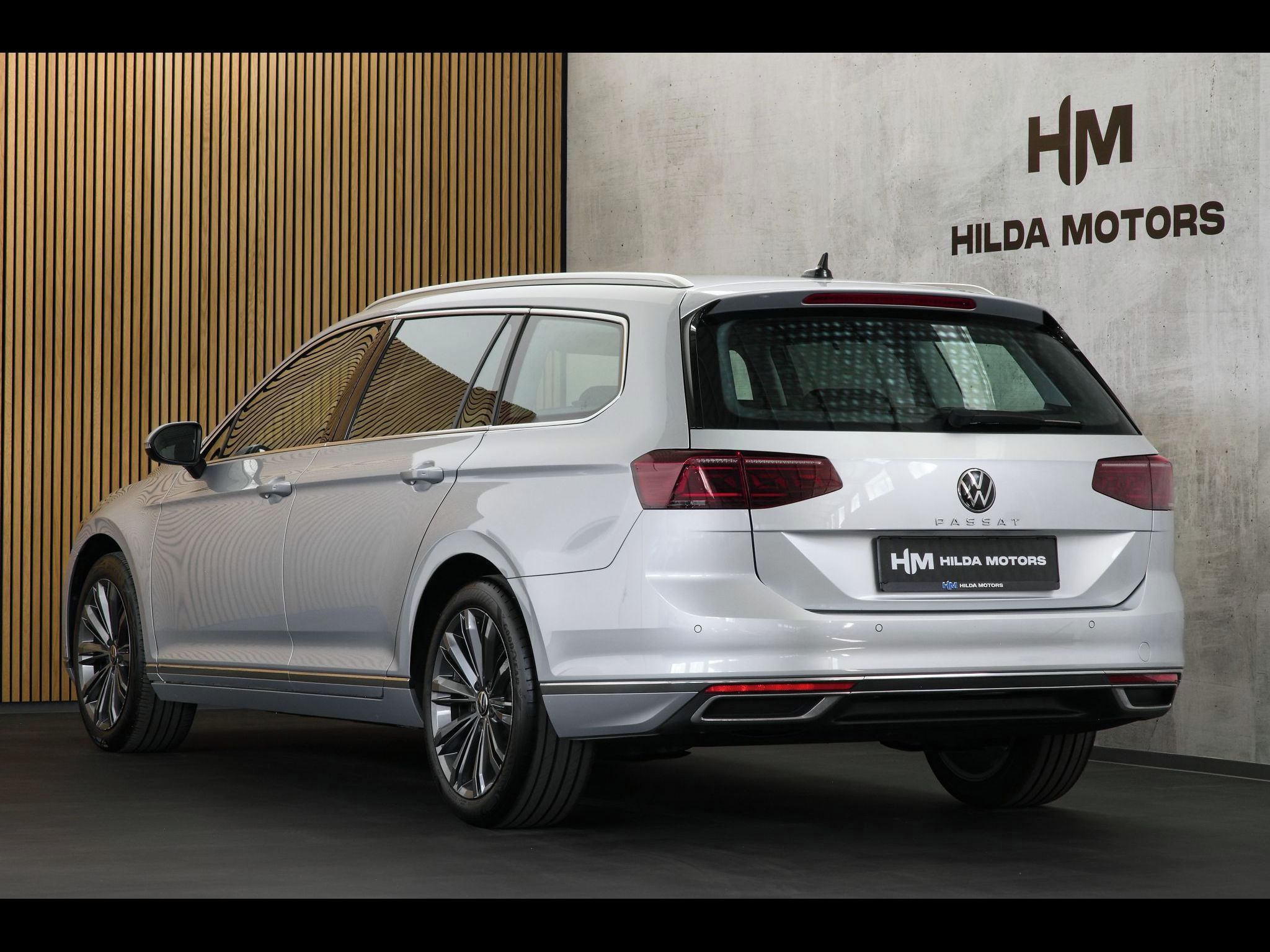 Volkswagen Passat, 2.0TDI 110kW DSG Elegance Tažn - fotka 2