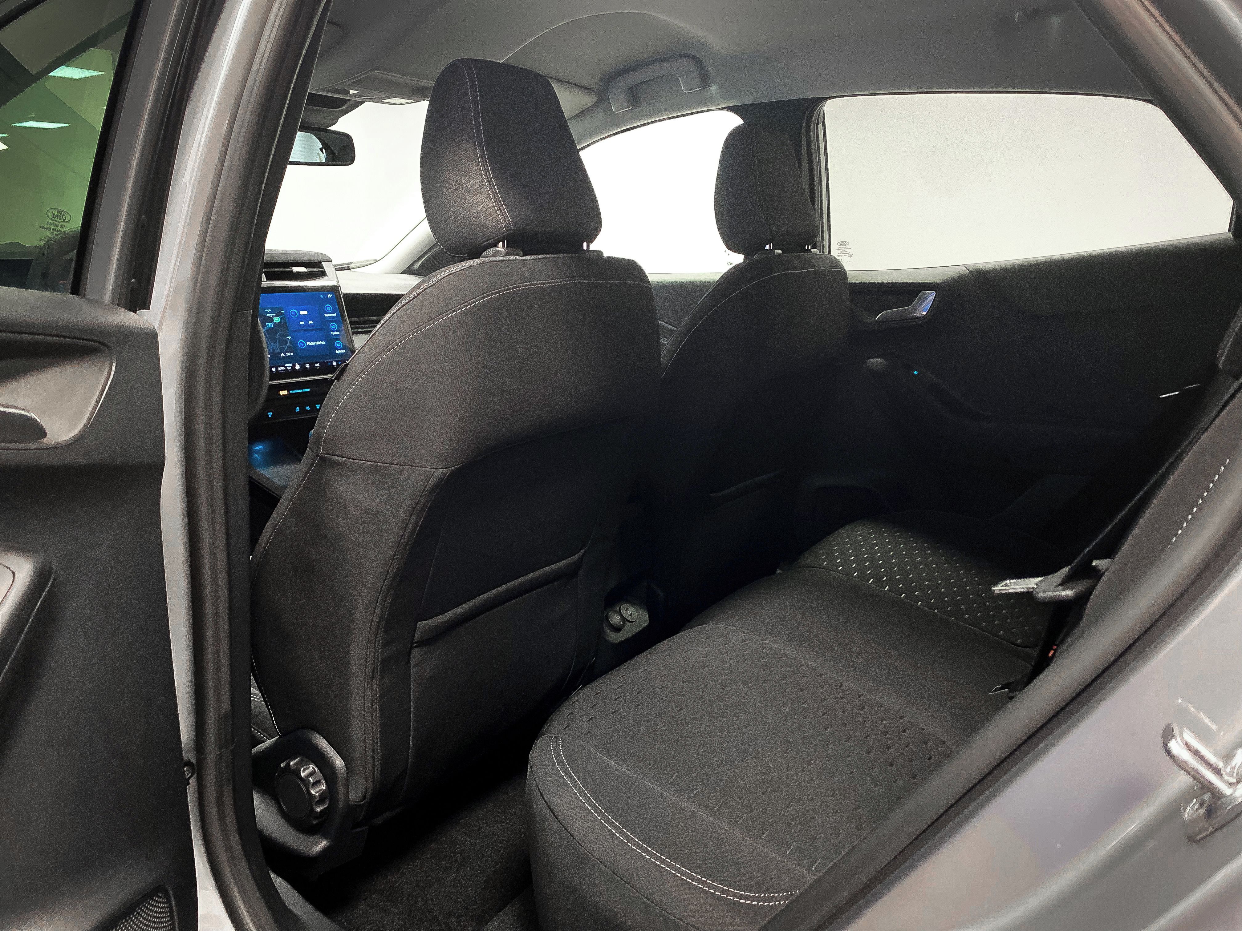 Ford Puma, 1,0 EcoBoost mHEV, Titanium - fotka 5