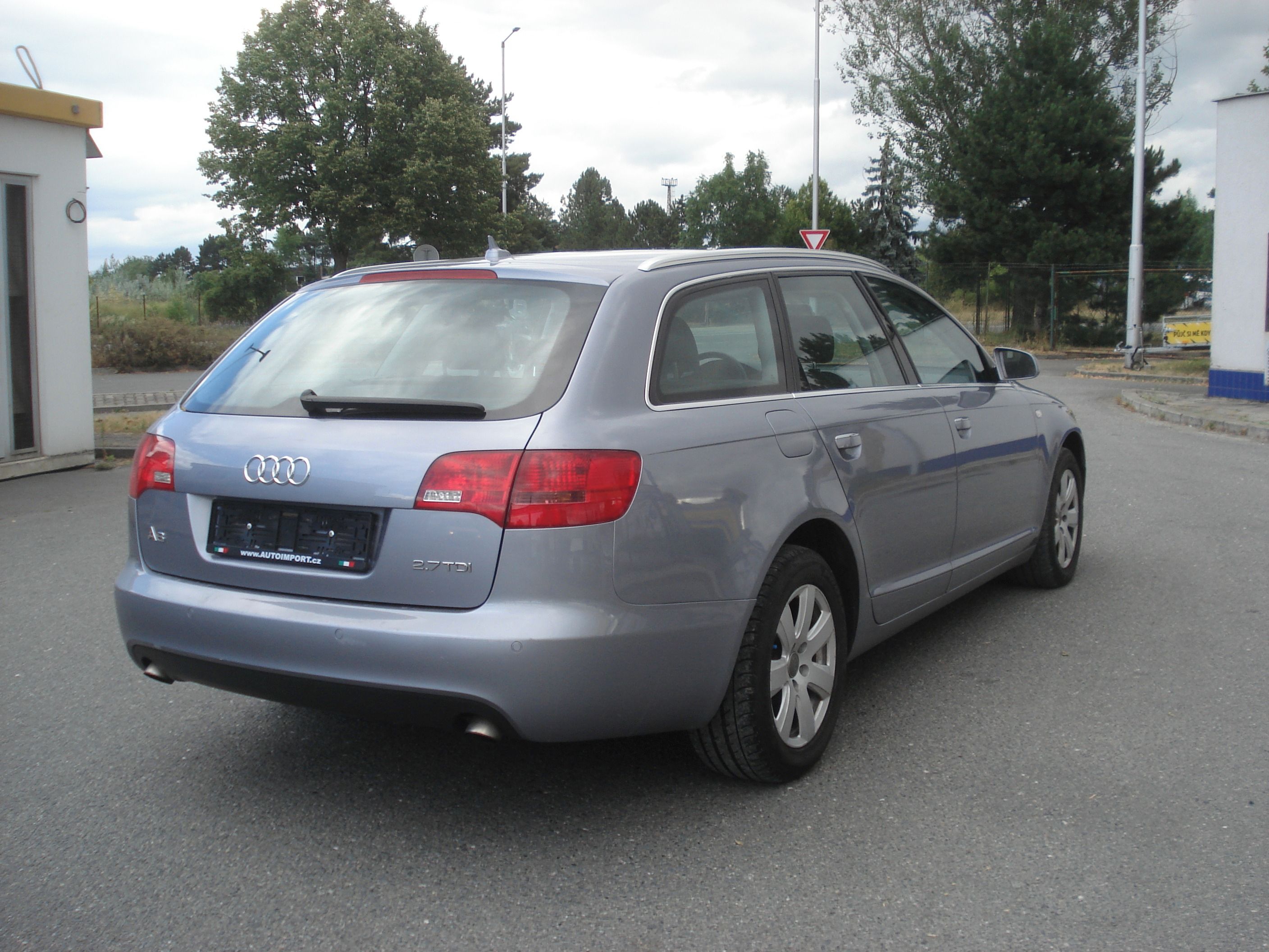 Audi A6, 2.7 TDI NAVI MANUÁL  144 TIS ! - fotka 5