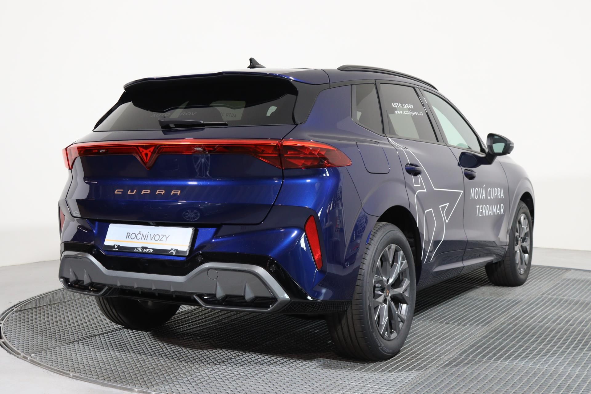 Cupra Terramar, 2.0 TSI 204k DSG 4WD - Head up - fotka 5
