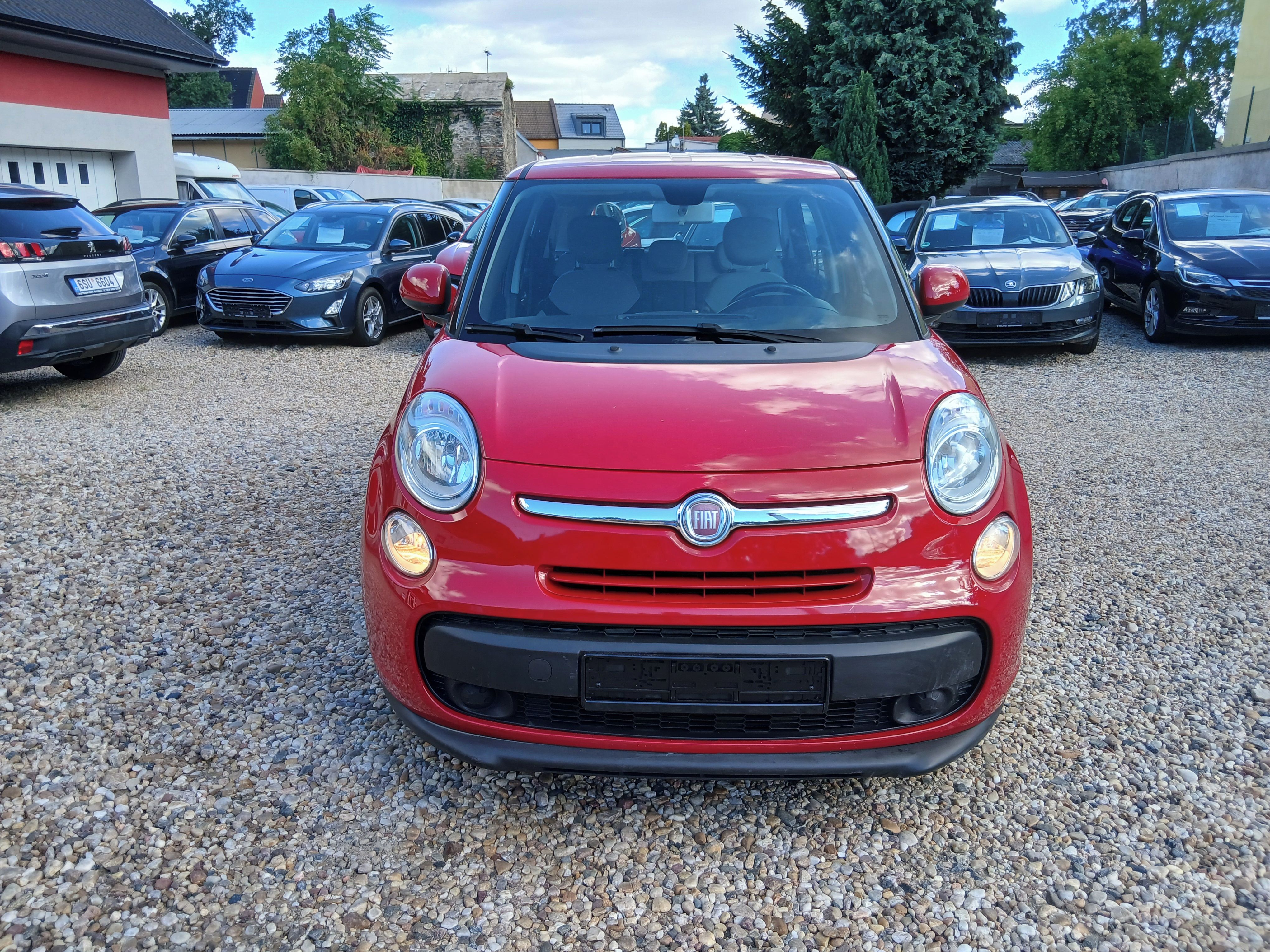 Fiat 500L, 1.6MJTd 77KW Living - fotka 2