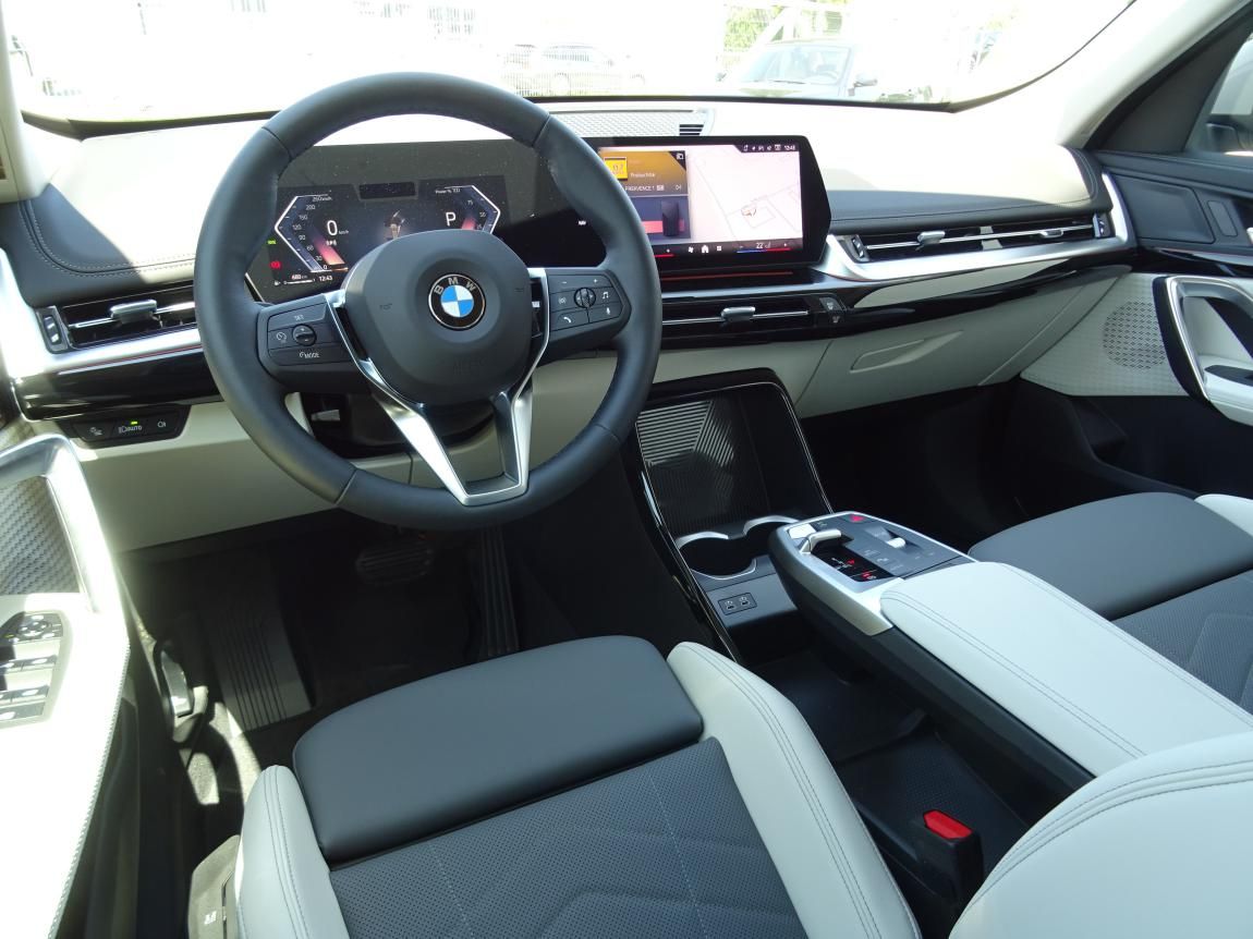 BMW X1, sDrive18i - fotka 4