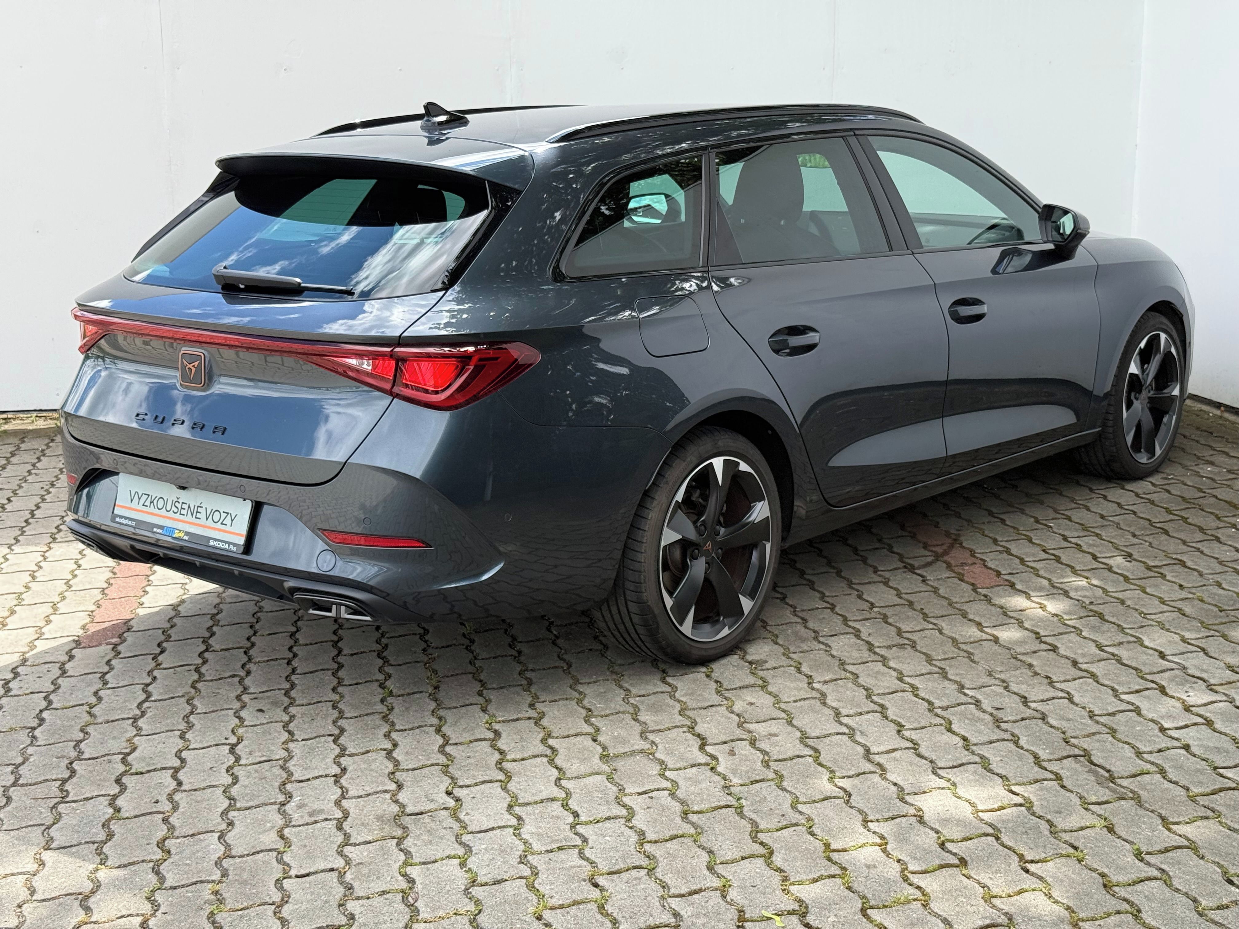Cupra Leon, ST 1.5 TSI / 110 kW DSG - fotka 6