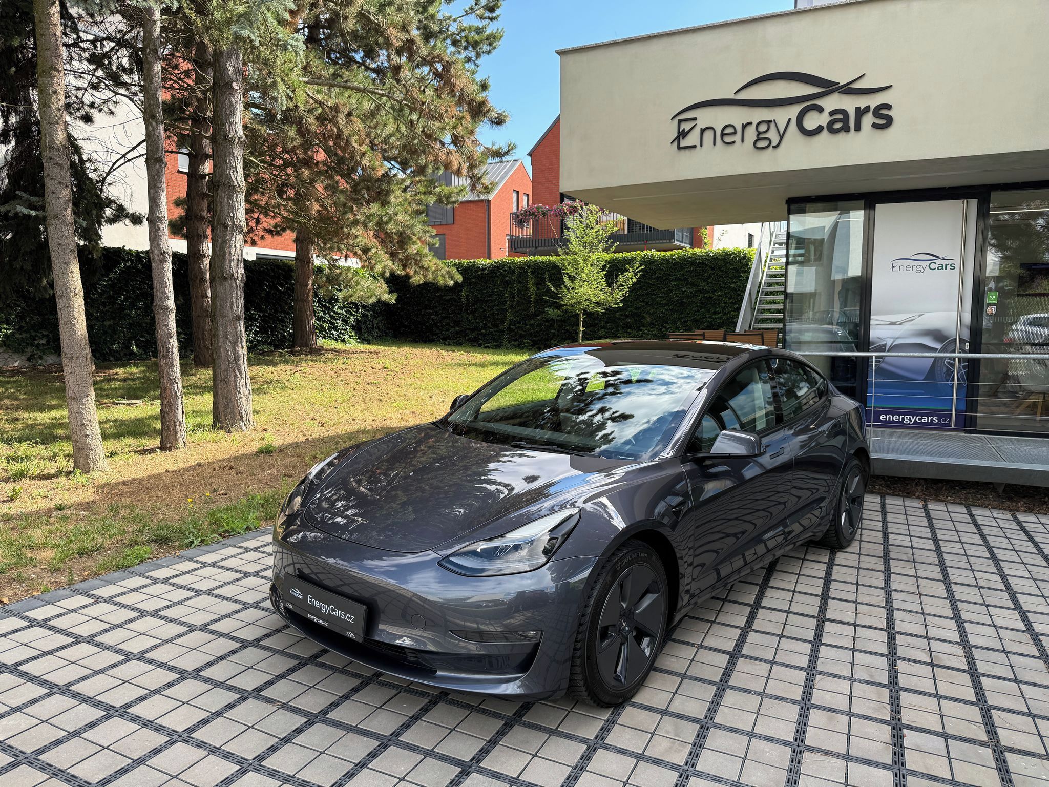 Tesla Model 3, Long Range AWD