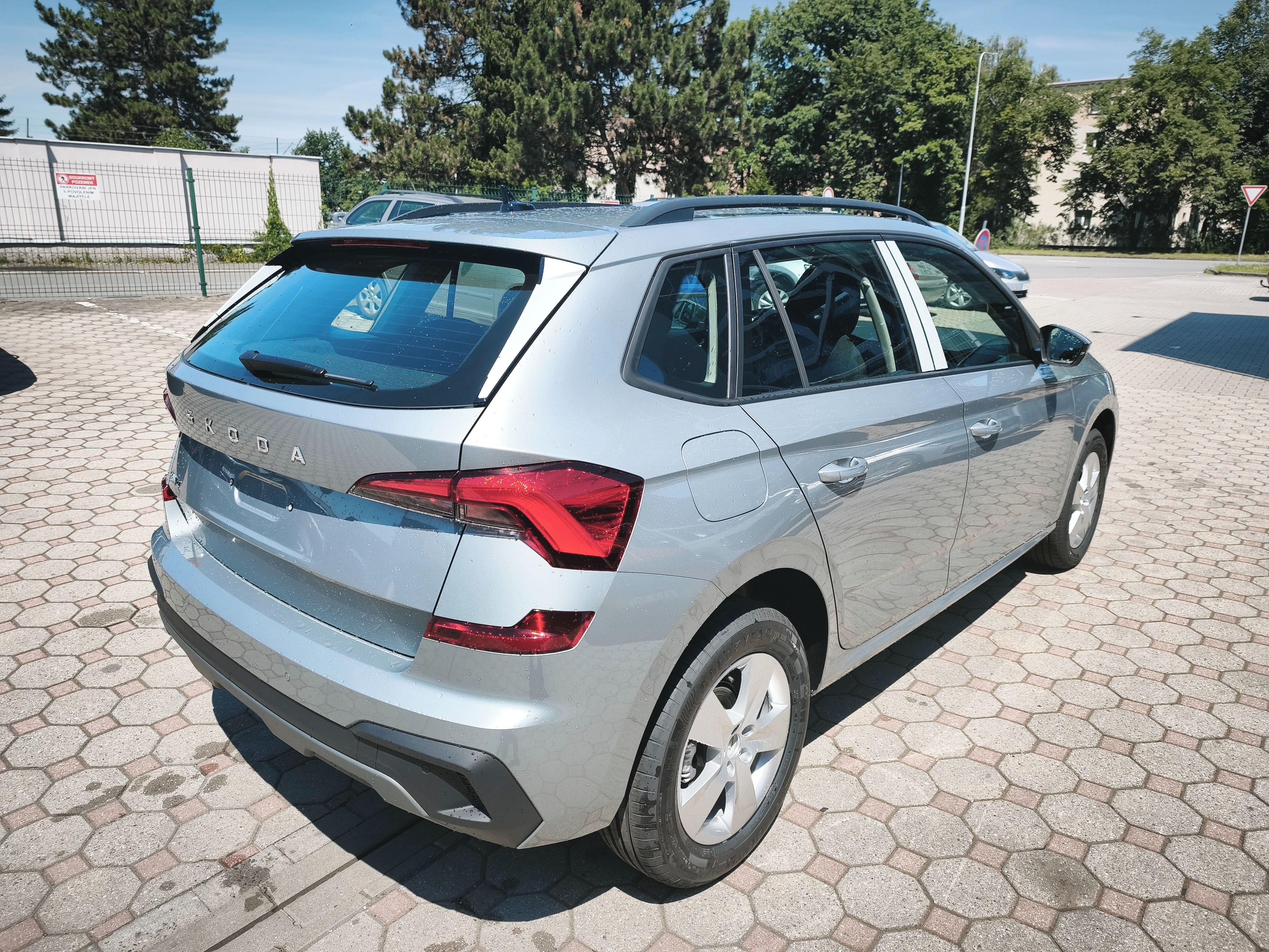 Škoda Kamiq, Classic 1,0TSI 85kW 6-st. man. - fotka 5