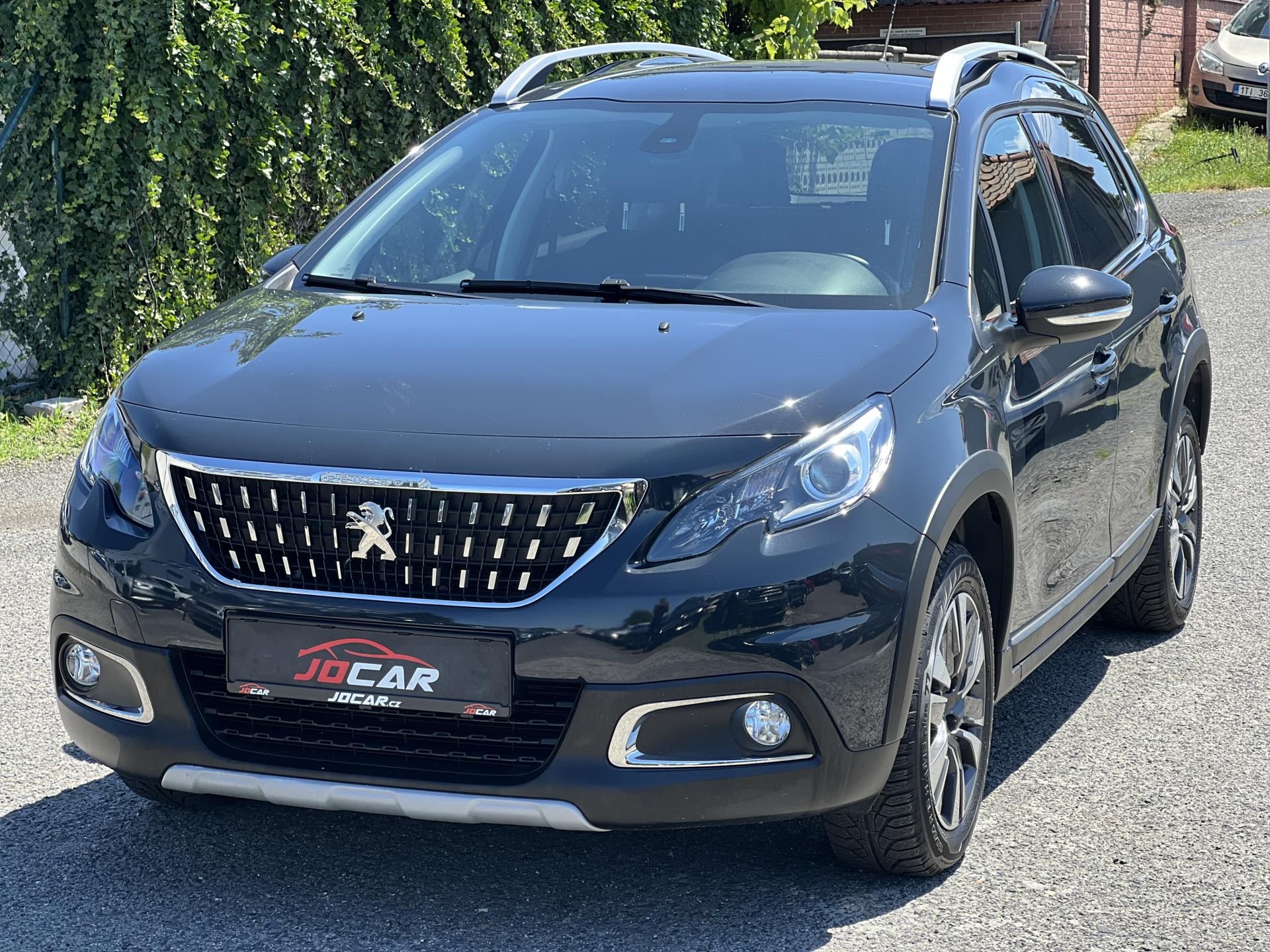 Peugeot 2008, Allure 1.2i KOUPENO V ČR 1.MAJ