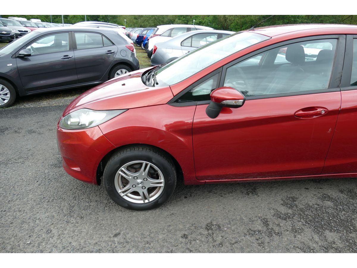Ford Fiesta, 1,2 60KW KLIMA - fotka 5