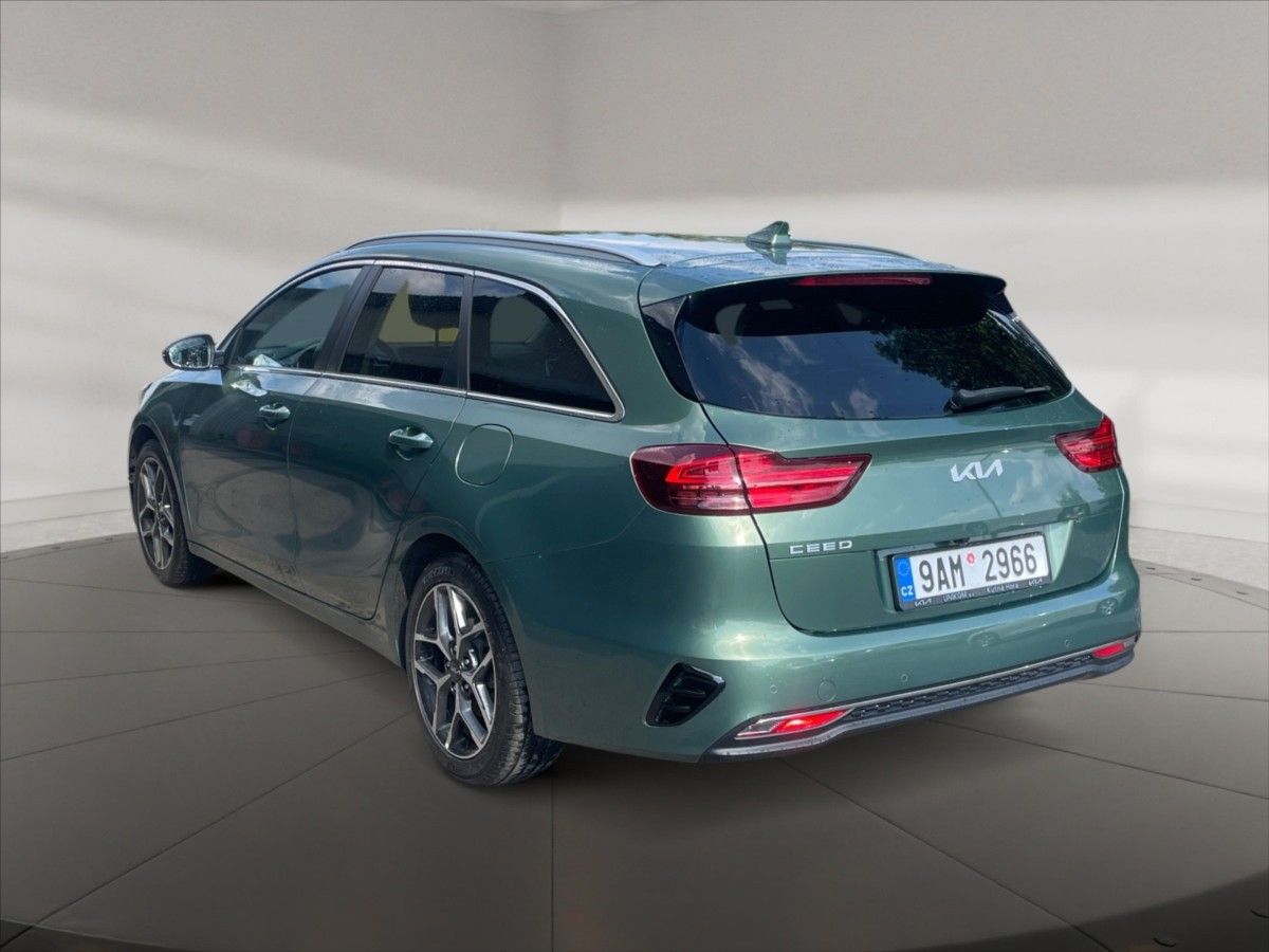 Kia Cee´d, 1,5 T-GDI 118 Top AT - fotka 4