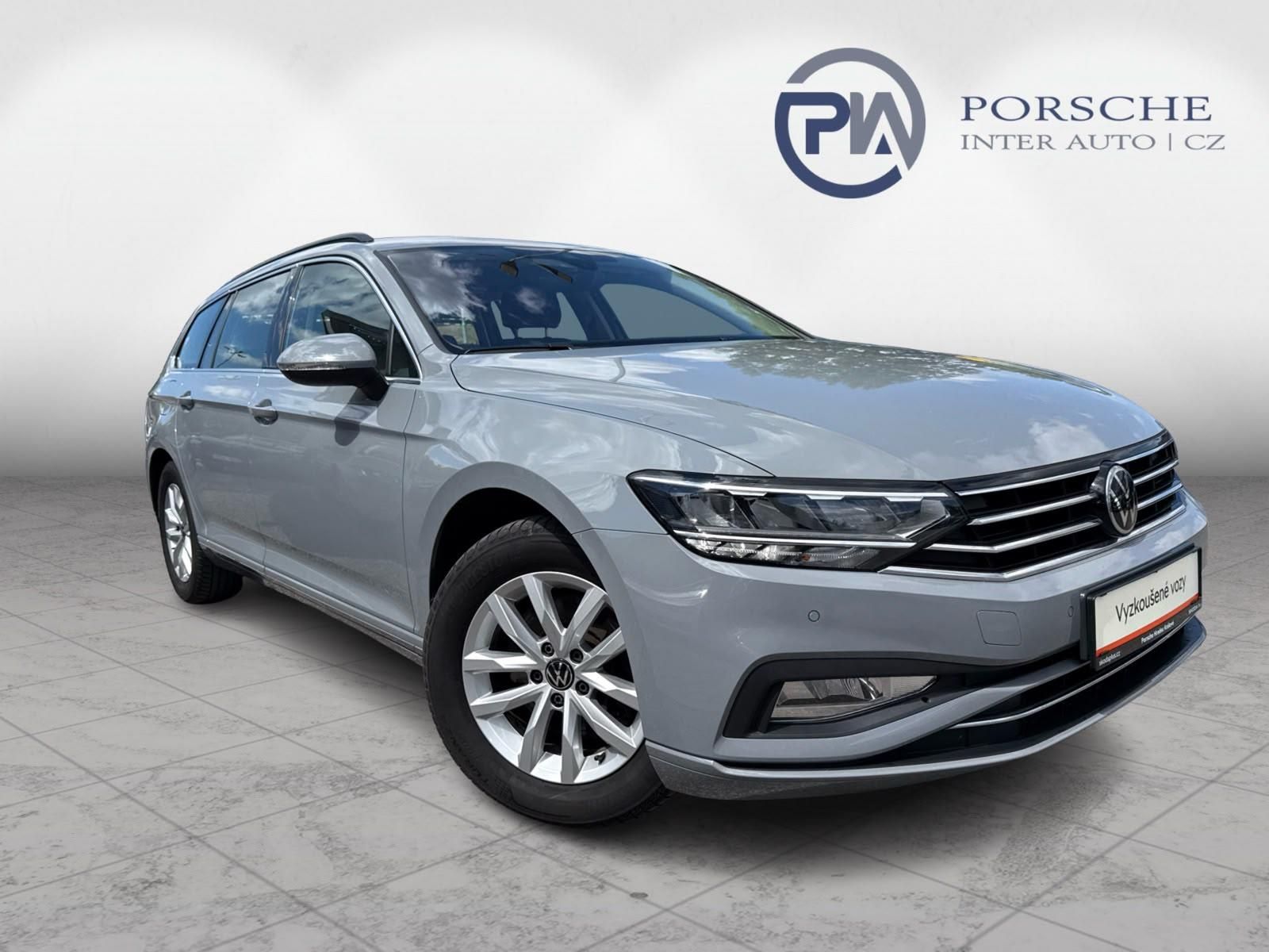 Volkswagen Passat, 2.0TDI 110kw DSG Variant - fotka 6